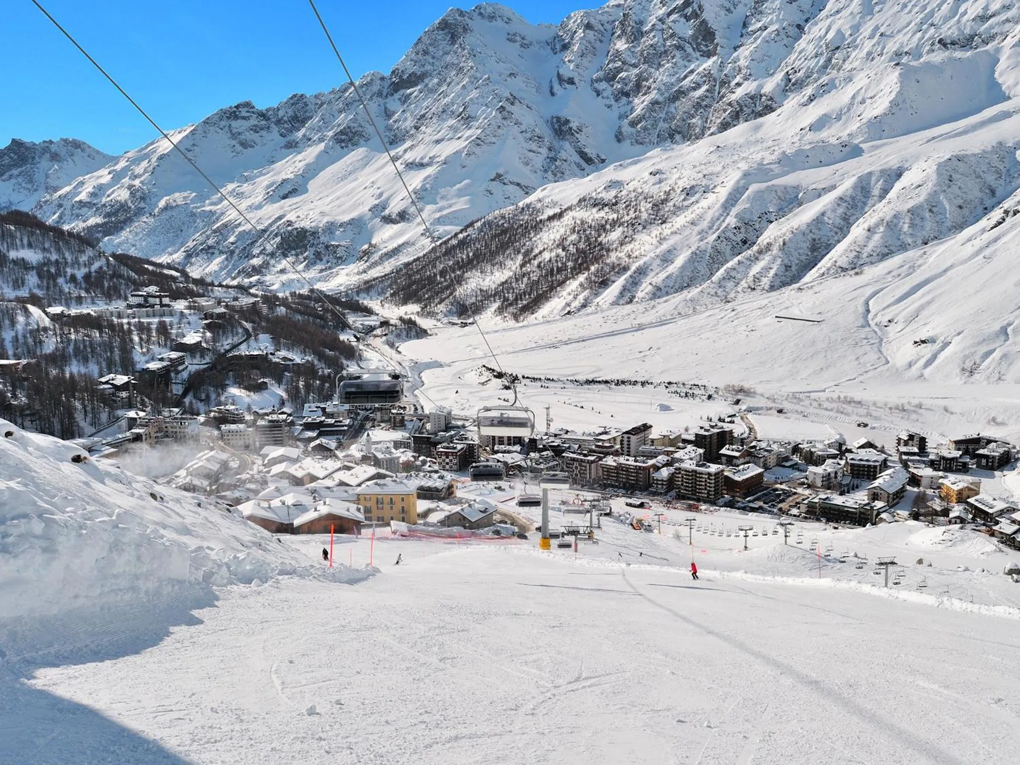 Skiing in Hotel Marmore