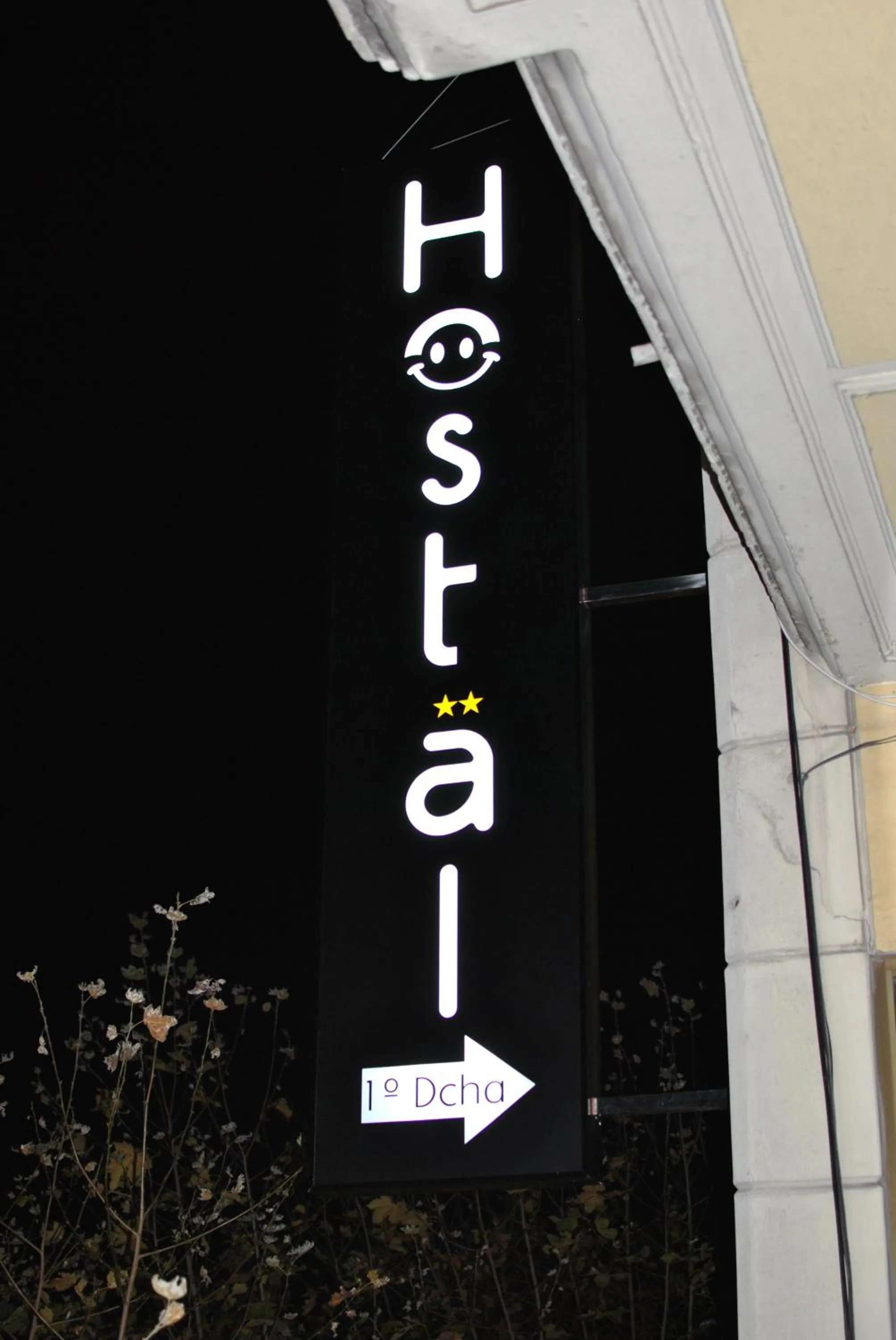 Property building in Happy Hostal Carrales