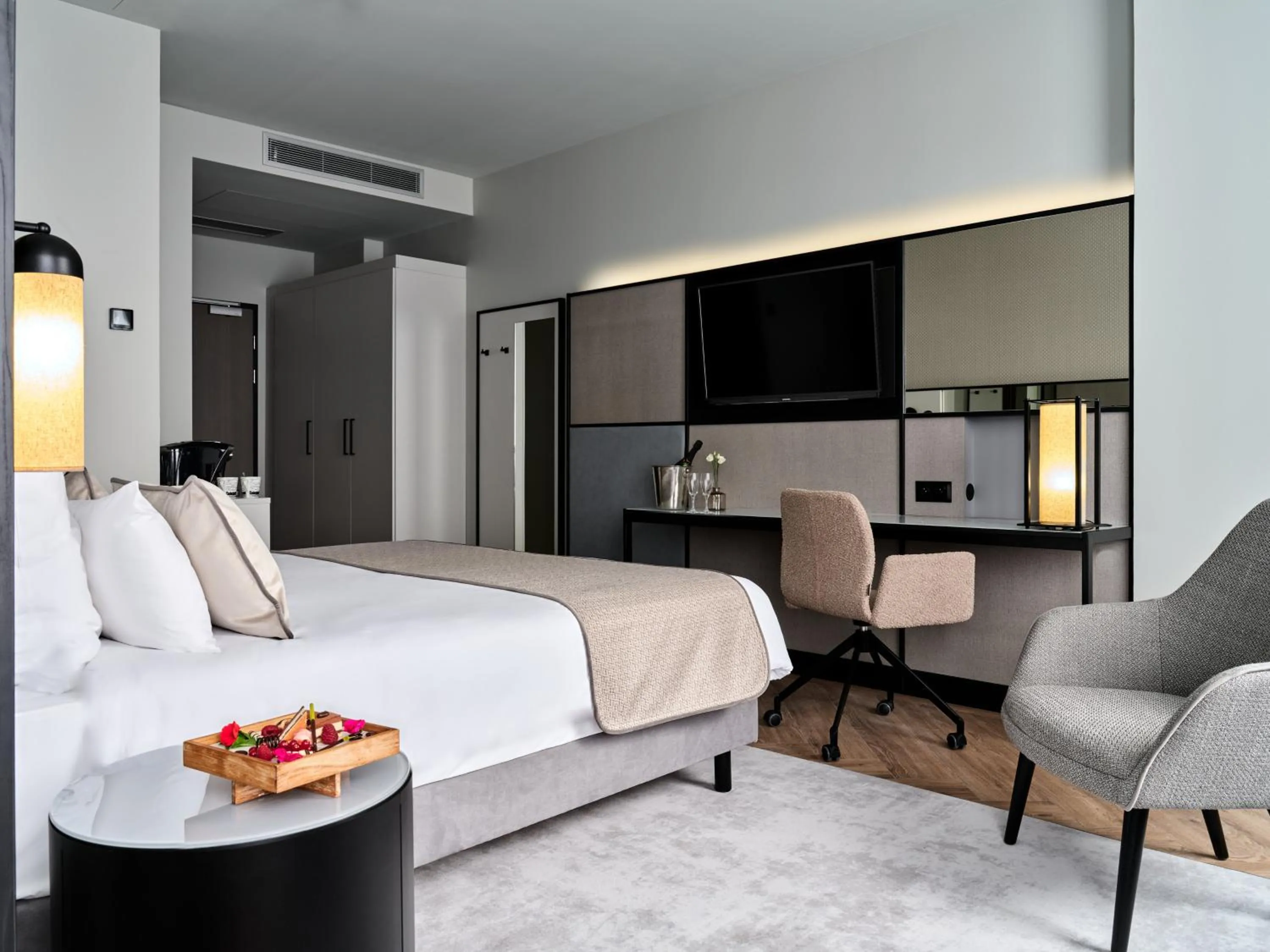 Photo of the whole room, Bed in Leonardo Royal Hotel Warsaw