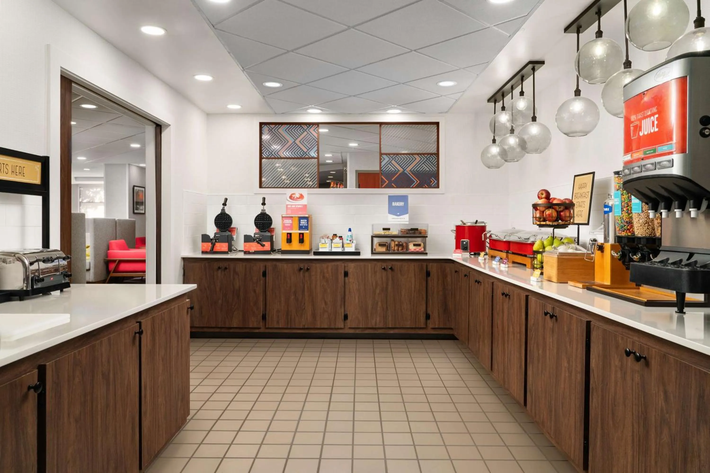 Breakfast in Hampton Inn Norfolk/Virginia Beach