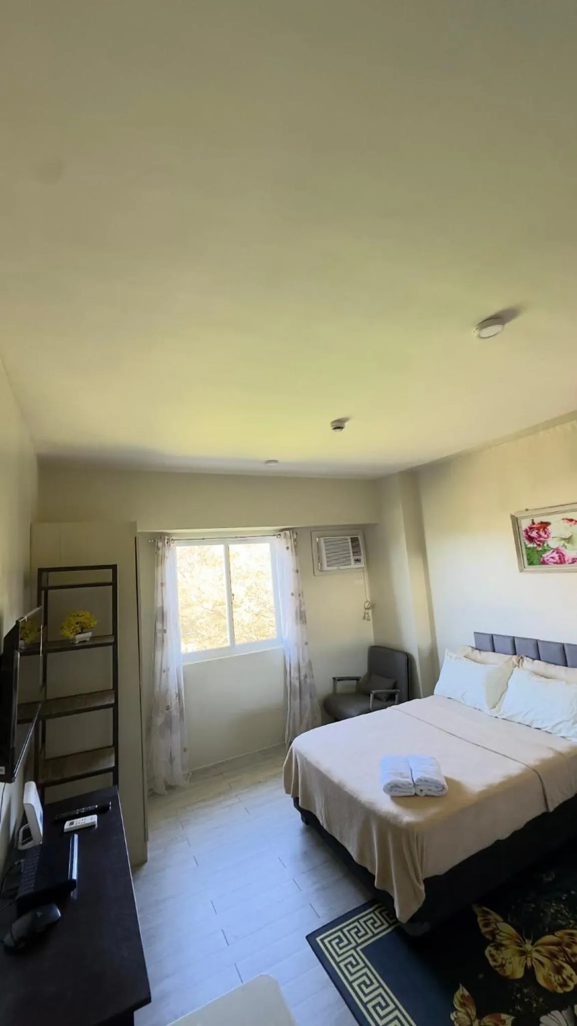 Bed in Staycation condo with pool near SM Tungko, Bulacan