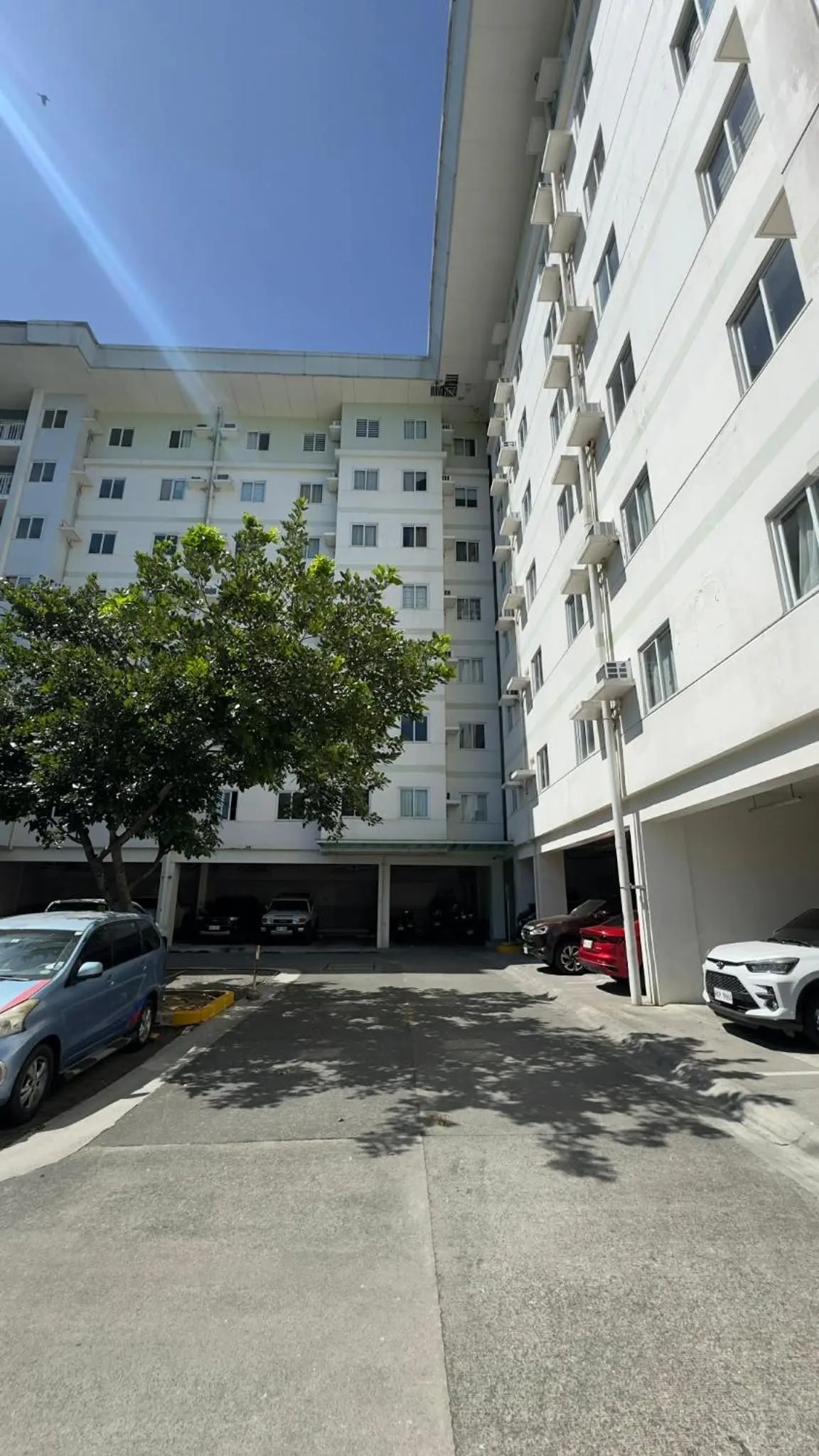 Staycation condo with pool near SM Tungko, Bulacan