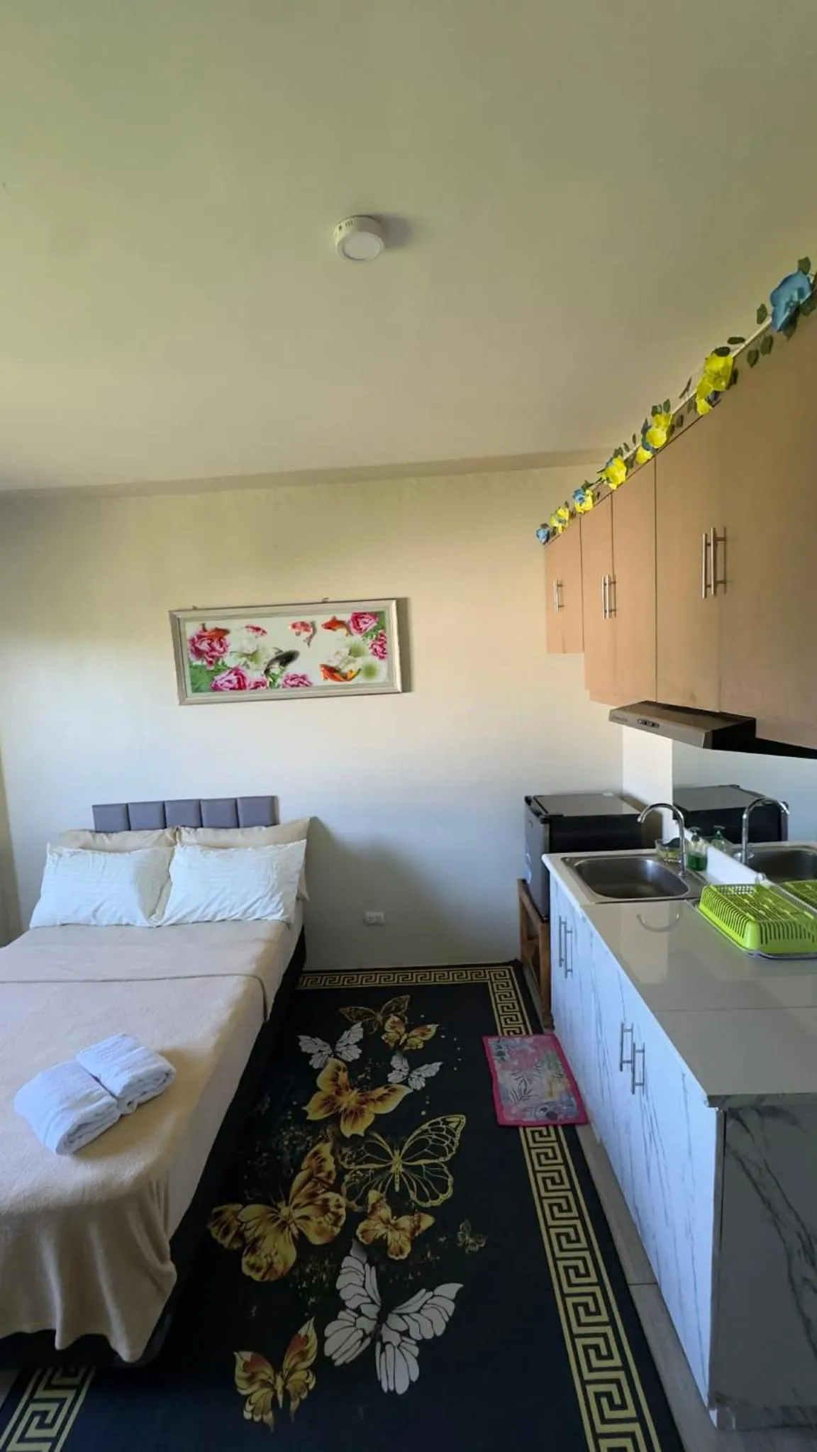 Bed in Staycation condo with pool near SM Tungko, Bulacan