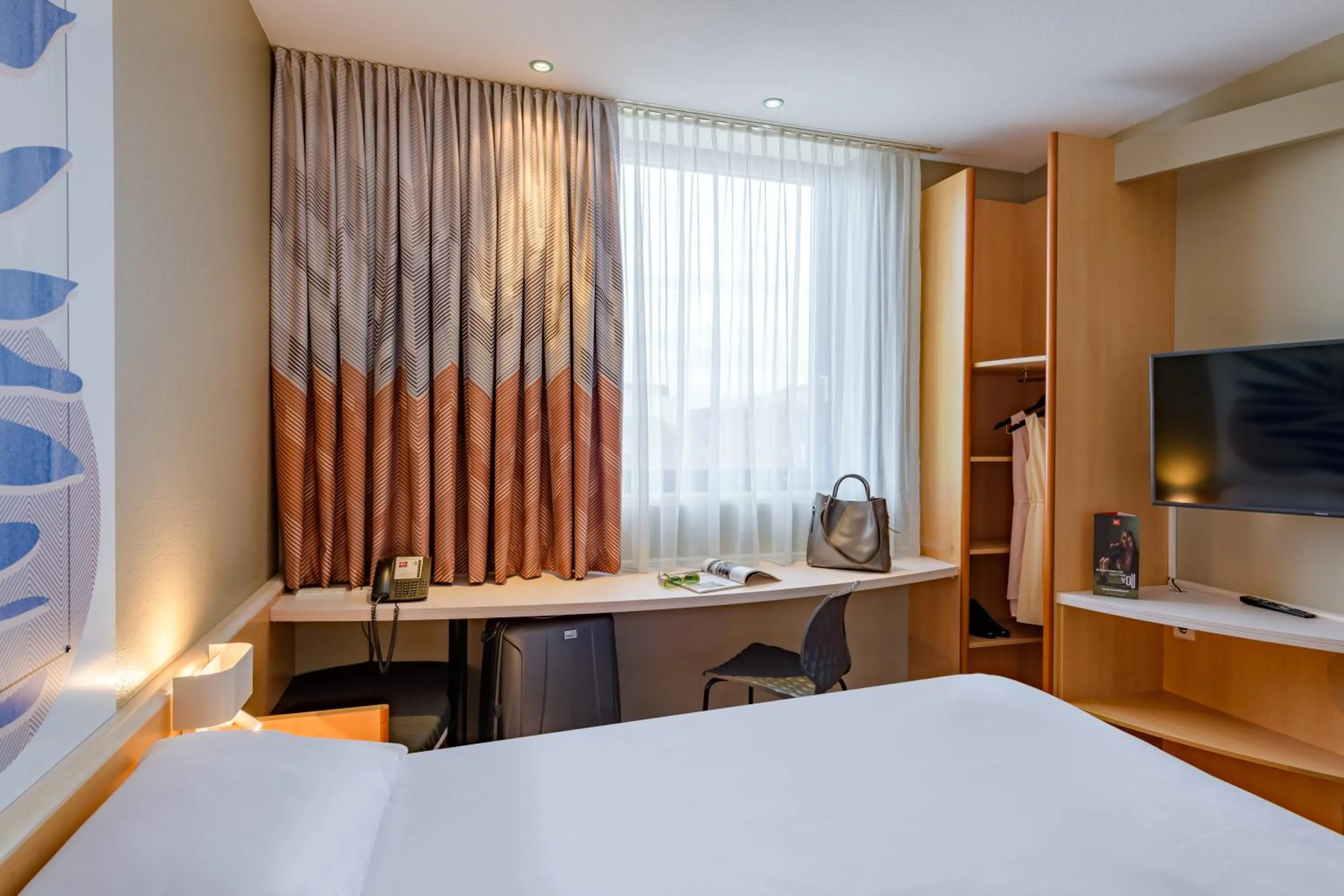 Bed in ibis Heilbronn City