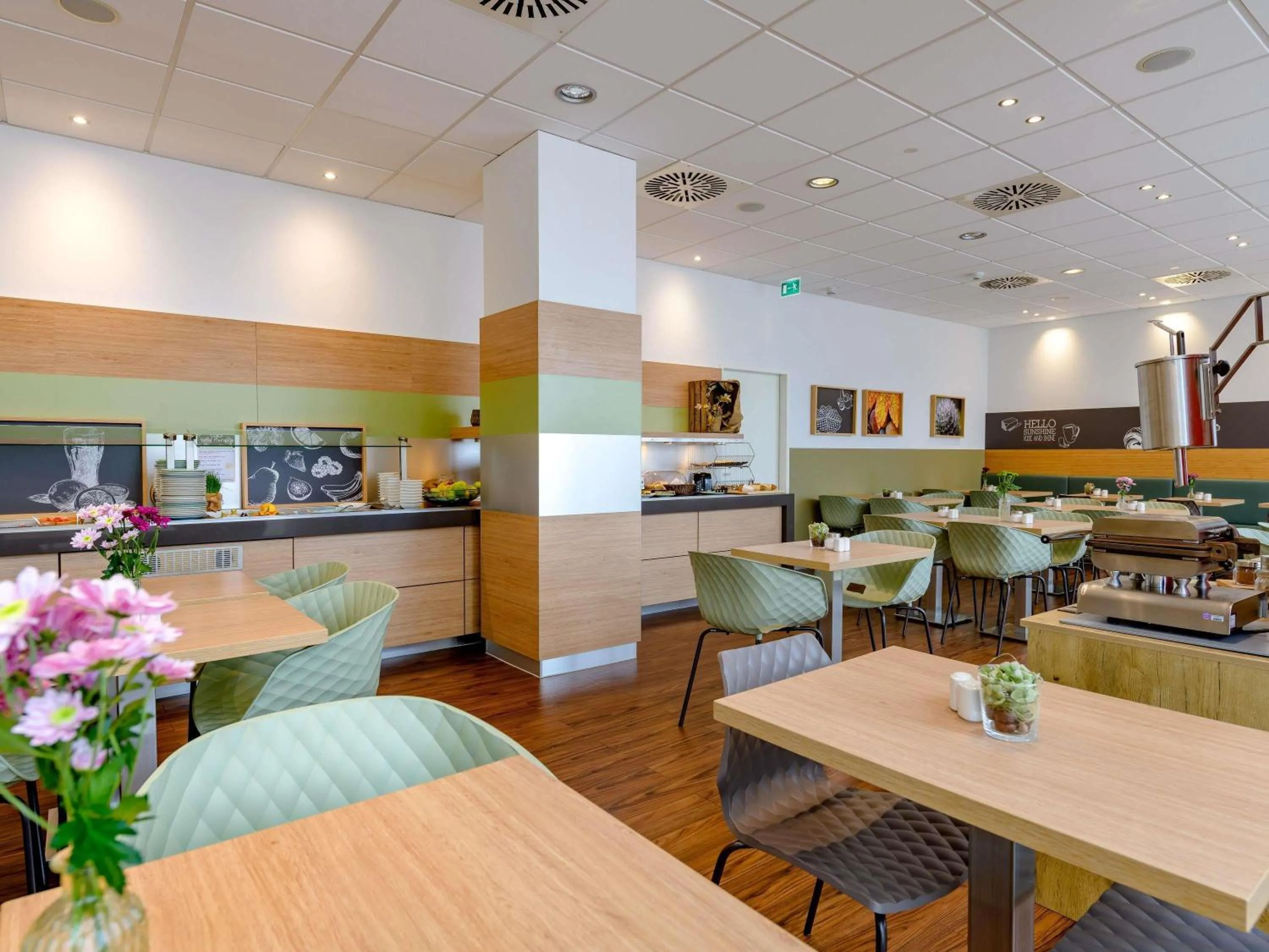 Restaurant/places to eat in ibis Heilbronn City