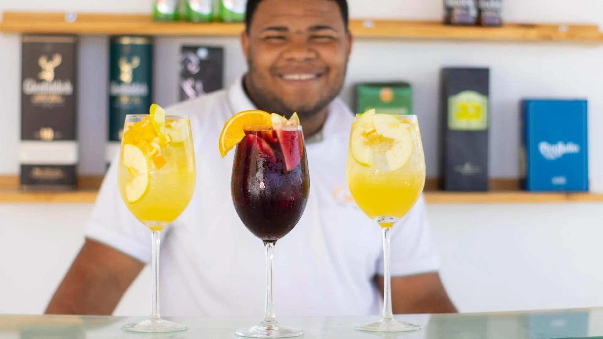 Food and drinks in Hotel Capriccio Mare y Restaurante