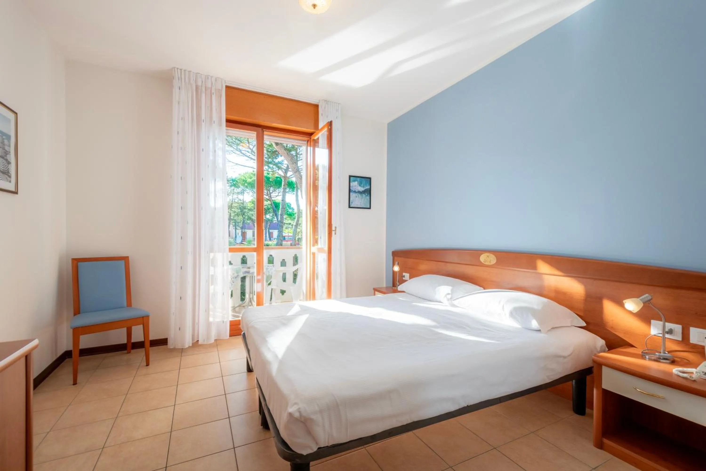 Photo of the whole room, Bed in Hotel Caracas