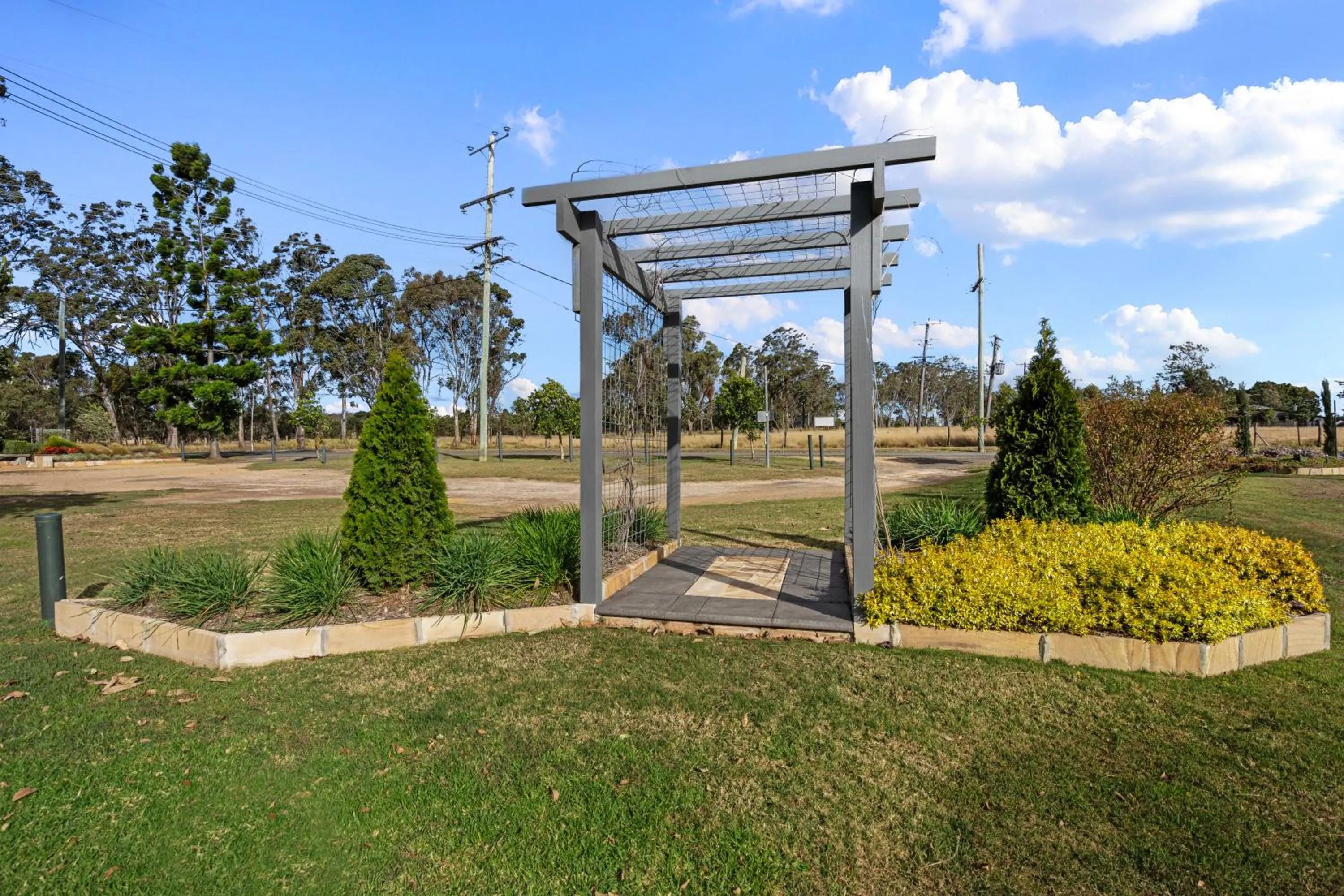 Garden in Crows Nest Tourist Park