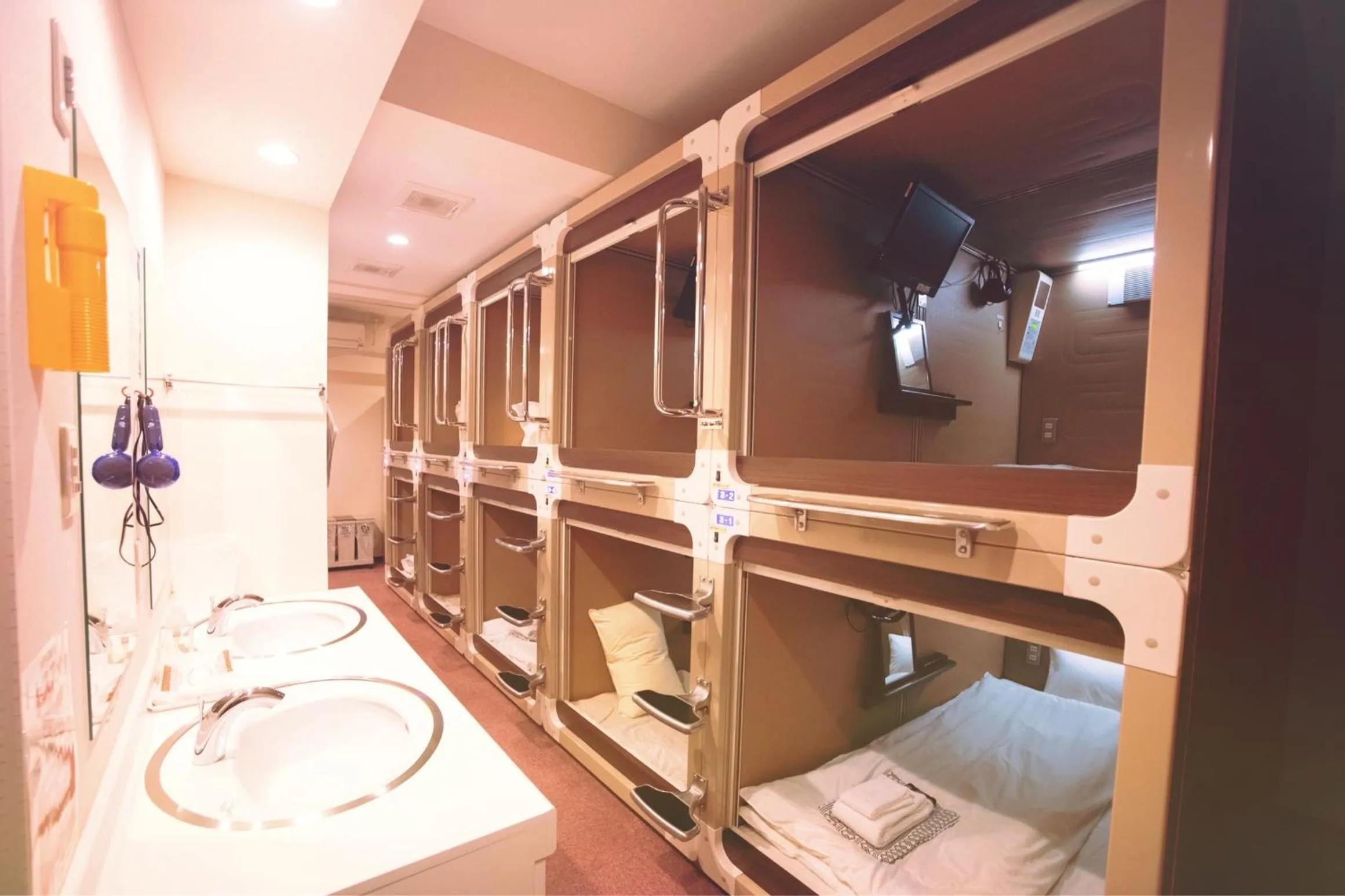 Bed in Hakodate Yunokawa Hotel Amamiyakan