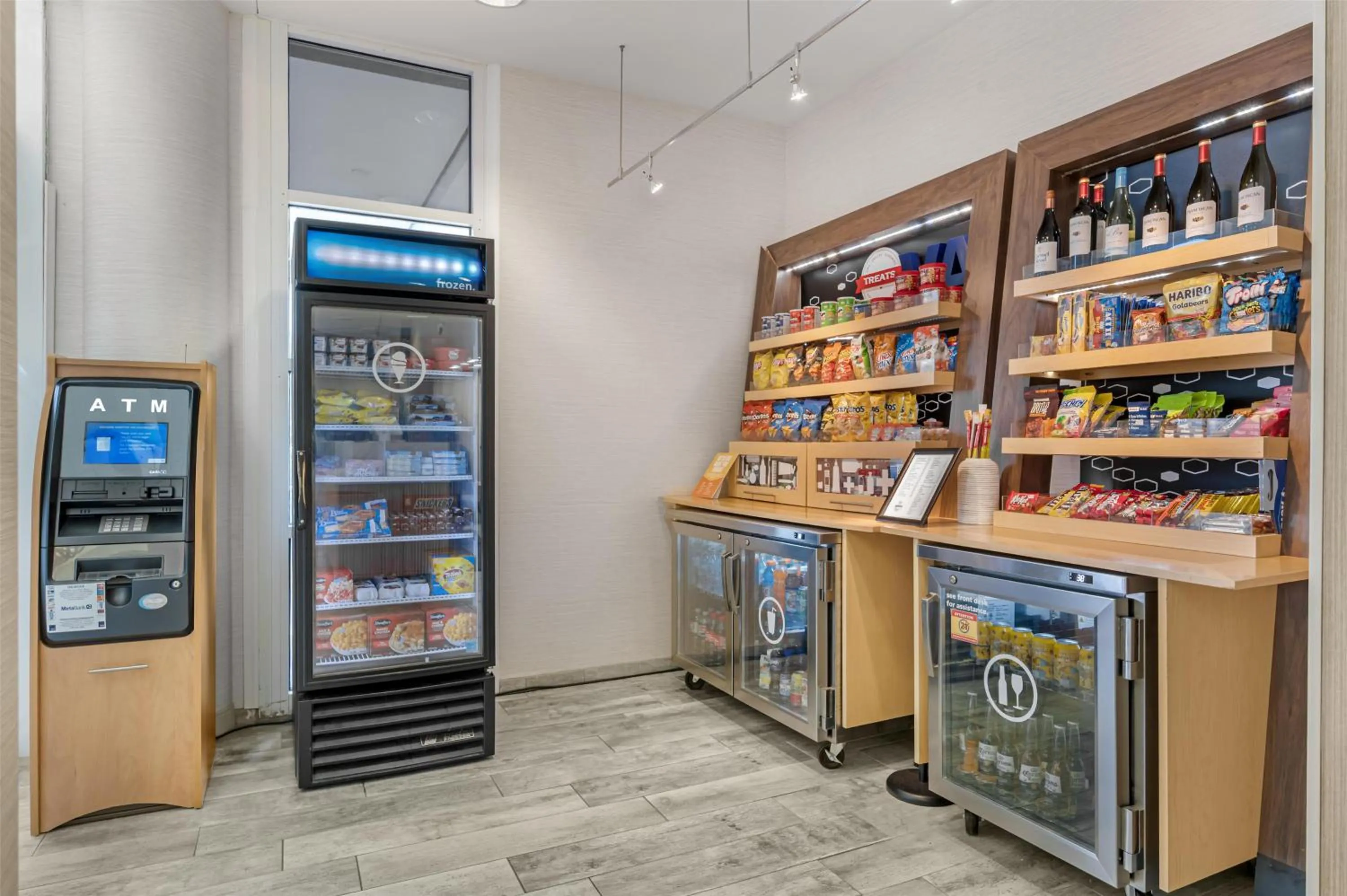 Restaurant/places to eat in Hampton Inn Virginia Beach Oceanfront North