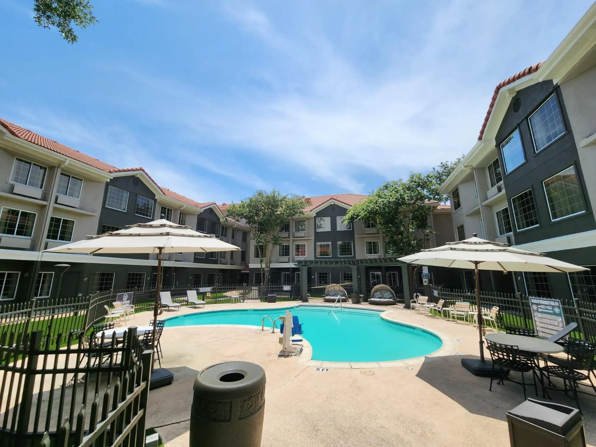 Swimming pool in La Quinta by Wyndham Dallas - Addison Galleria