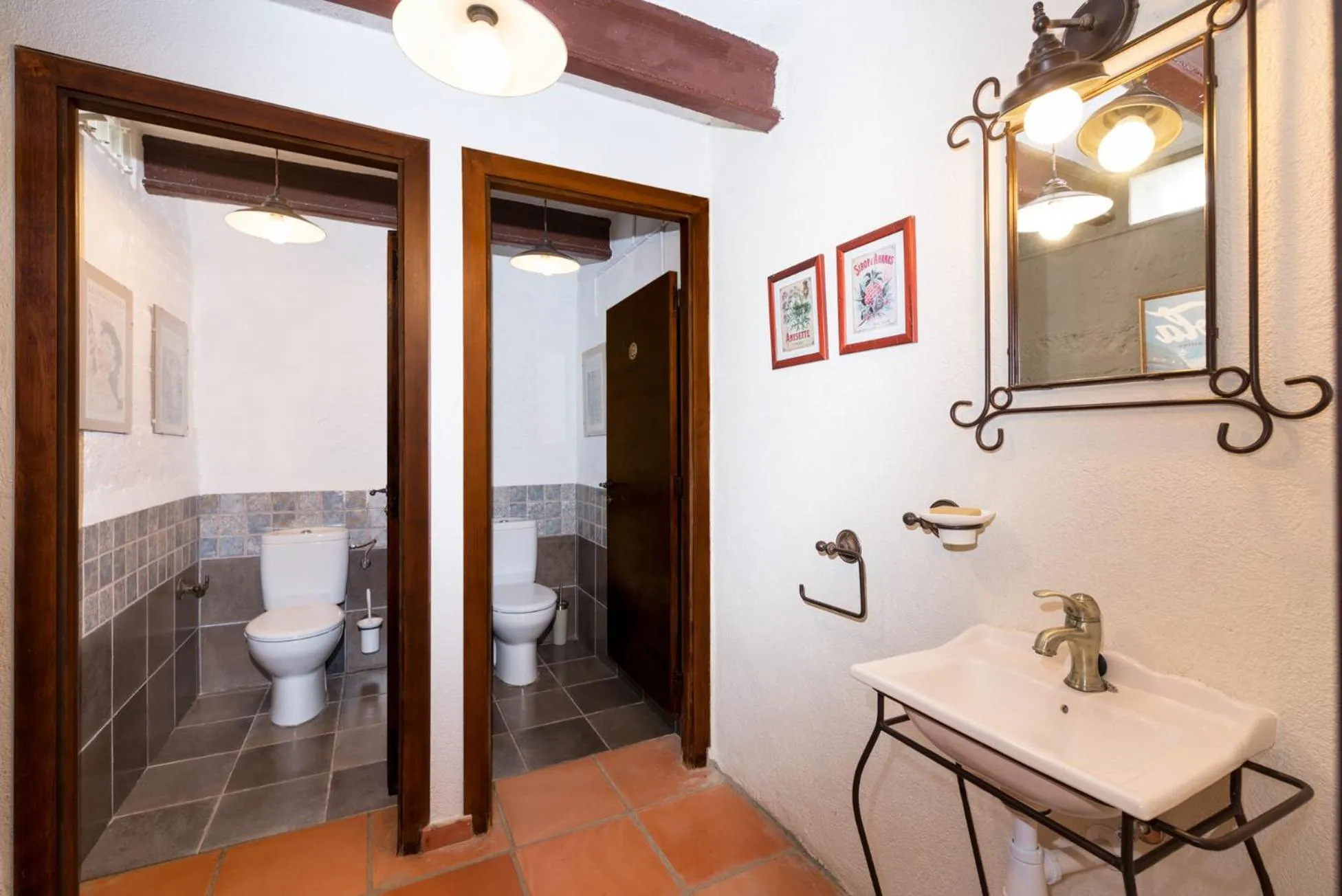 Toilet in Comarquinal Bioresort Penedes