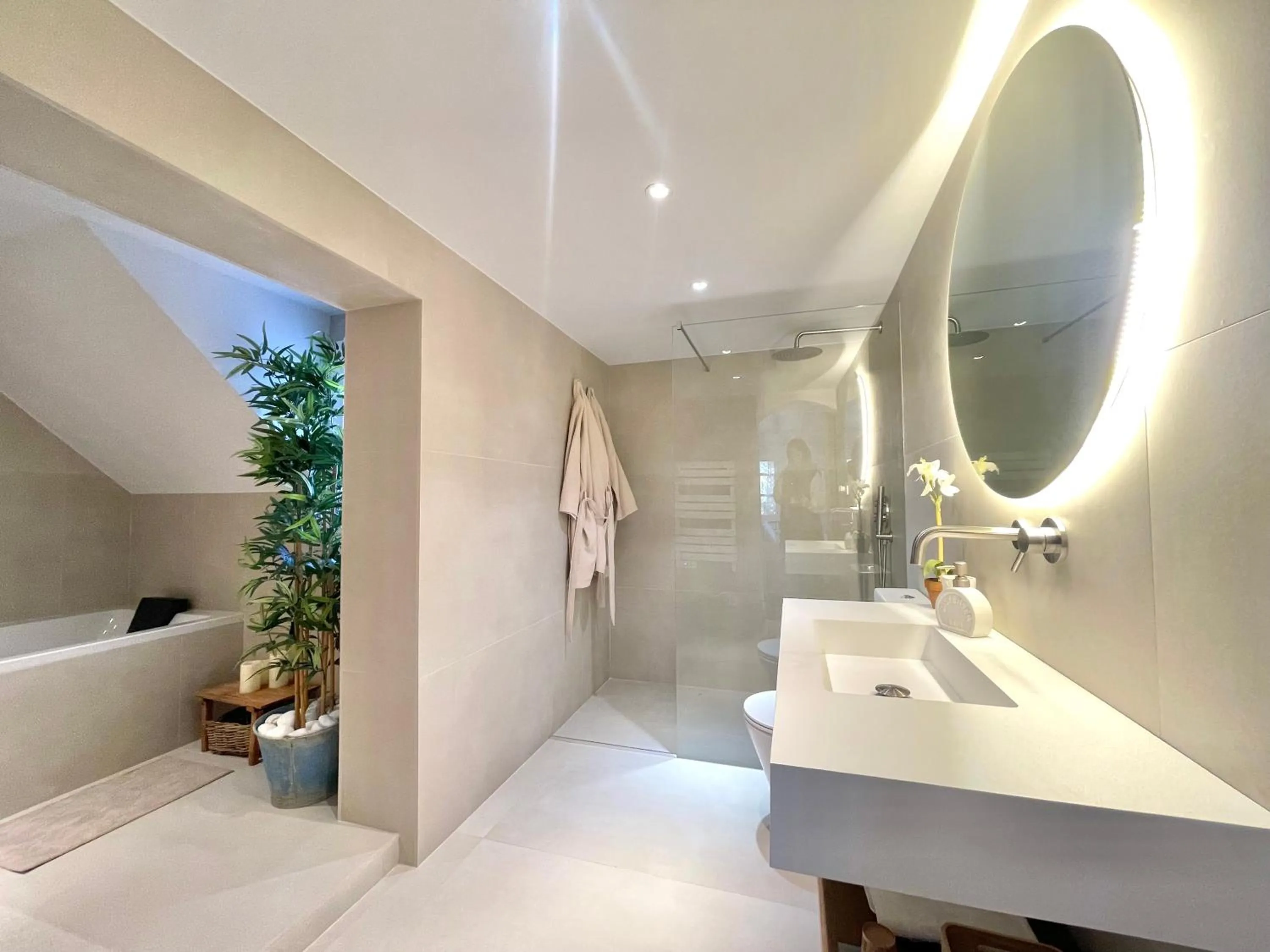 Bathroom in Comarquinal Bioresort Penedes