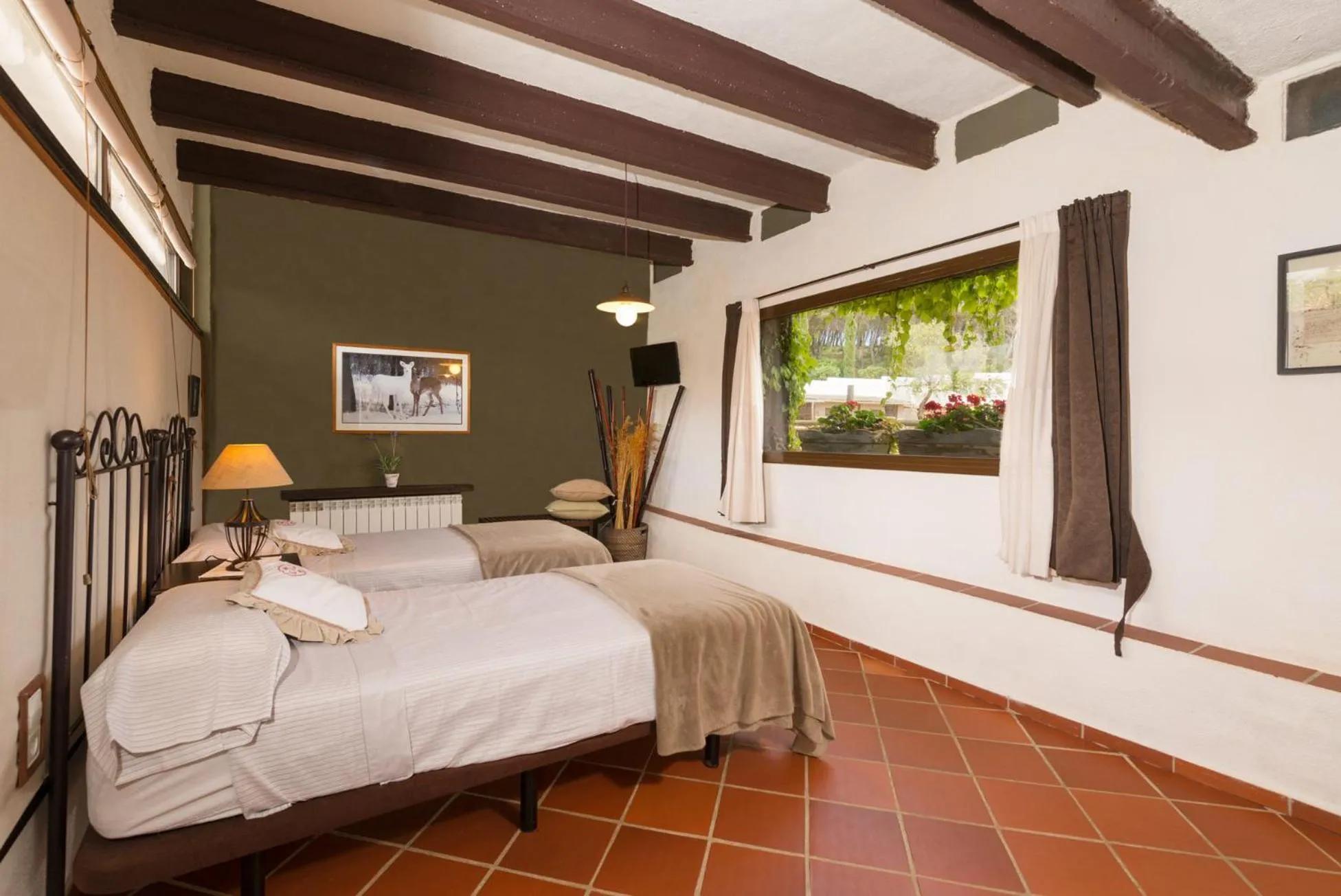 Bed in Comarquinal Bioresort Penedes