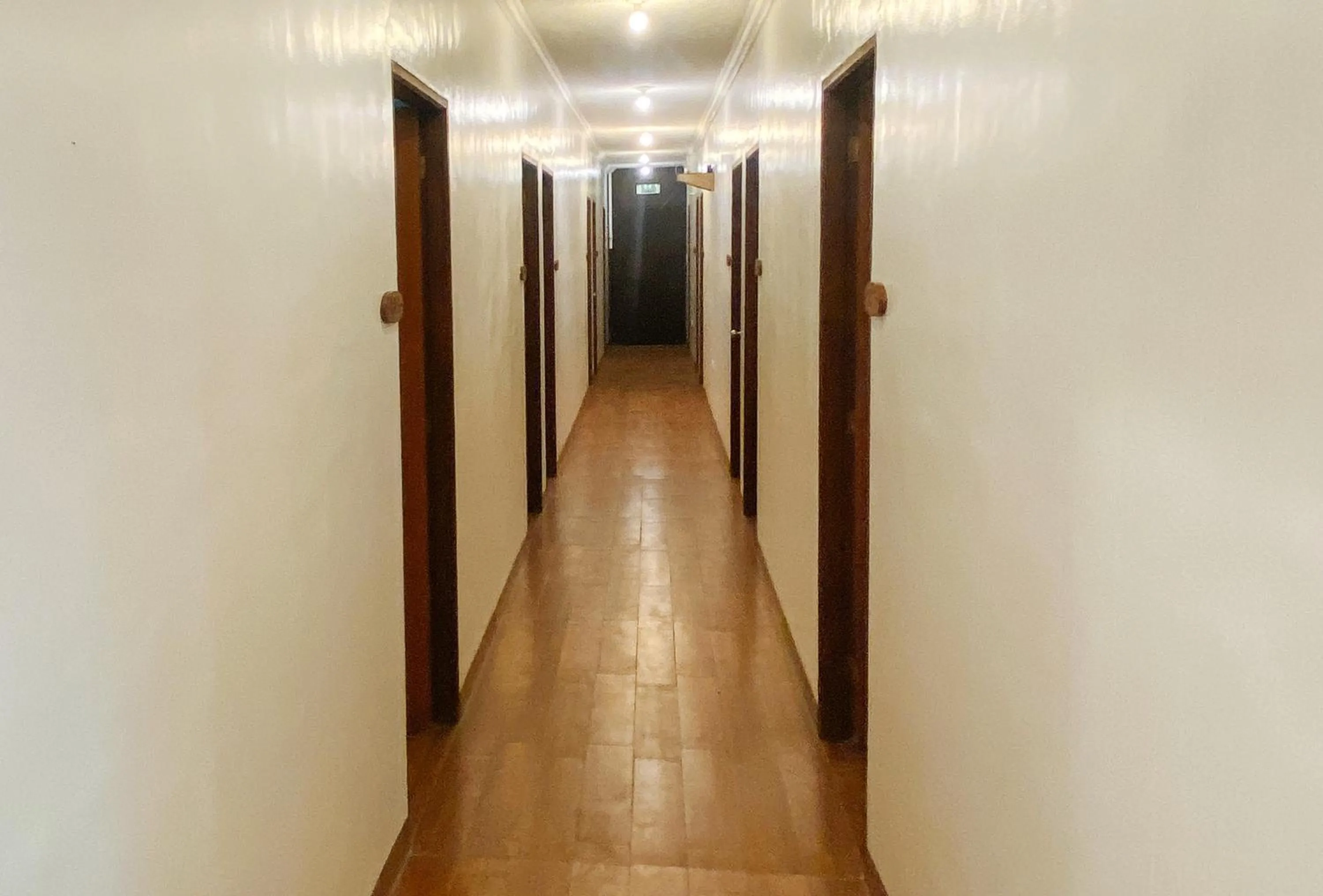 Area and facilities in RedDoorz Plus at Balai Sofia Bed & Breakfast Batangas