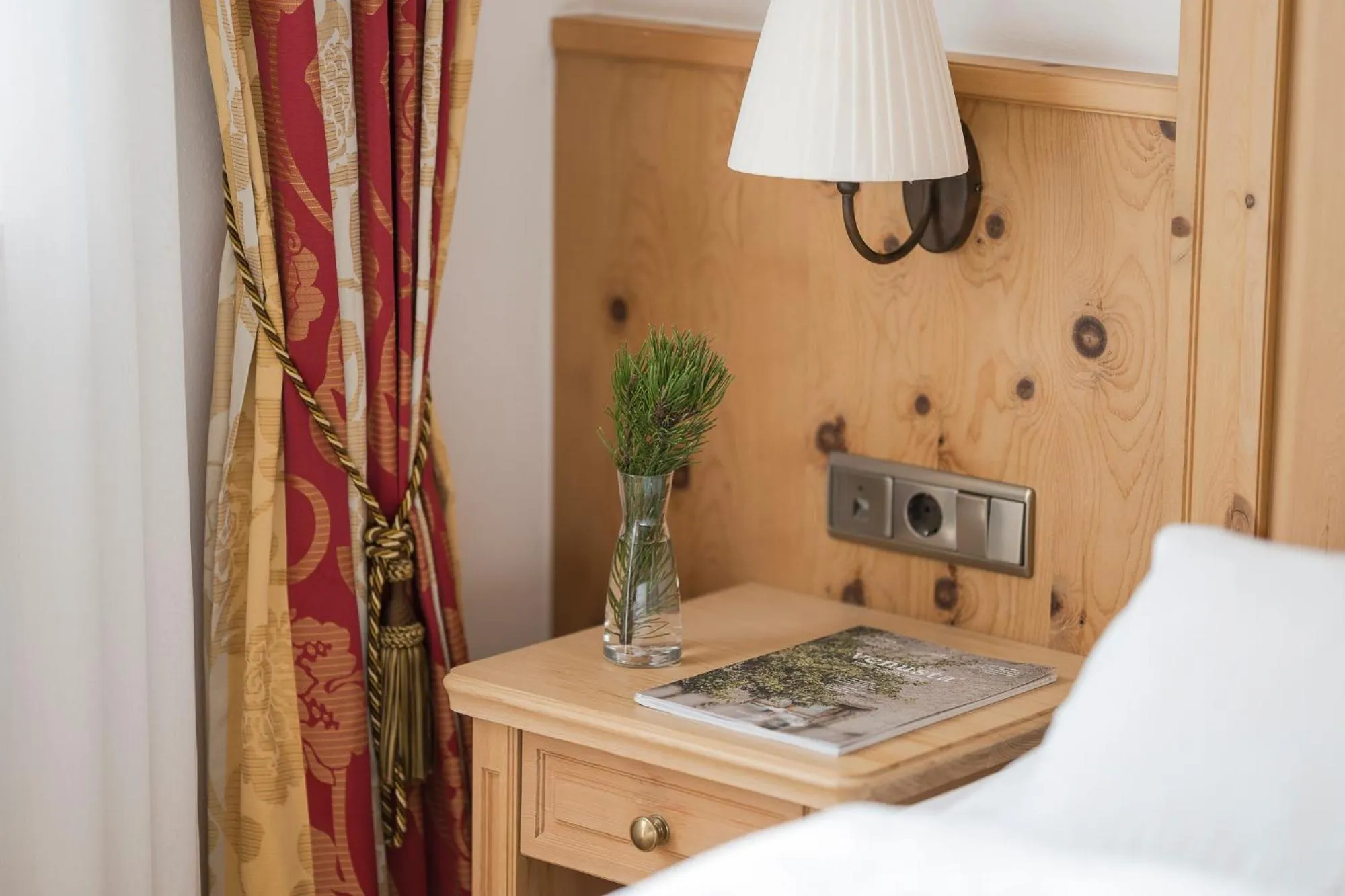 Bed in Hotel Lärchenhof