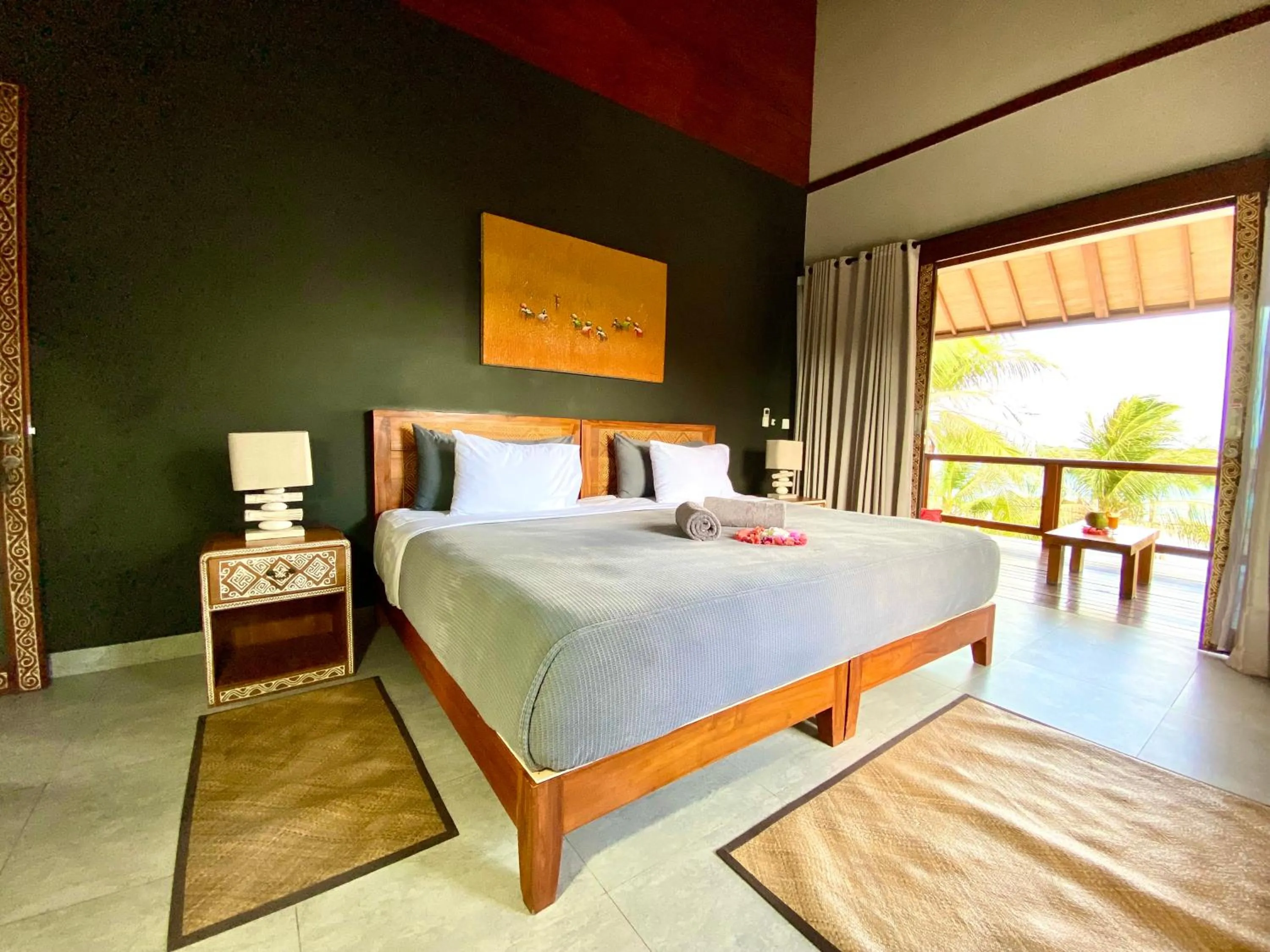 View (from property/room), Bed in Manduna Resort