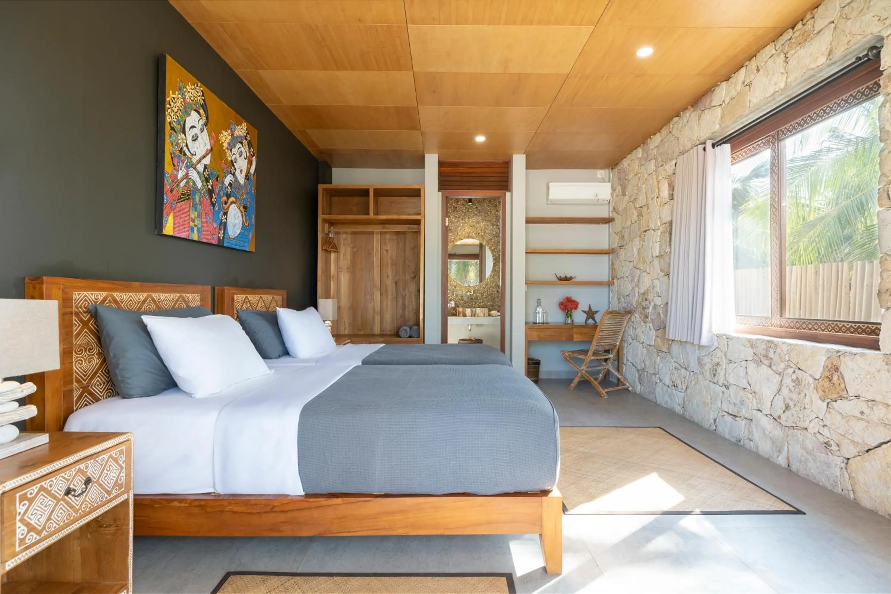 Bed in Manduna Resort