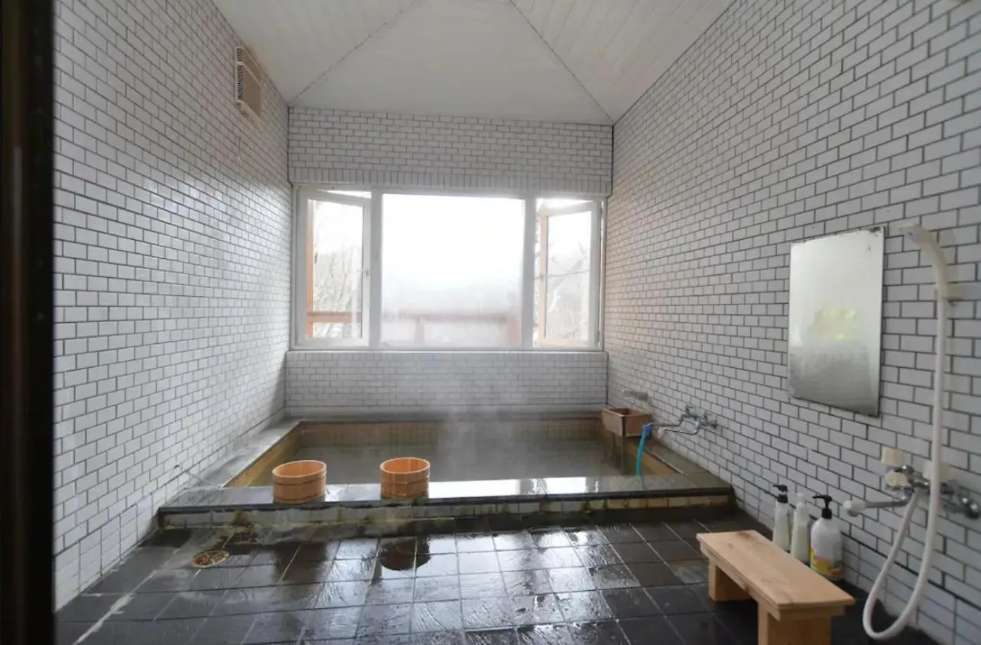 Bathroom in STAY IN OTAKI