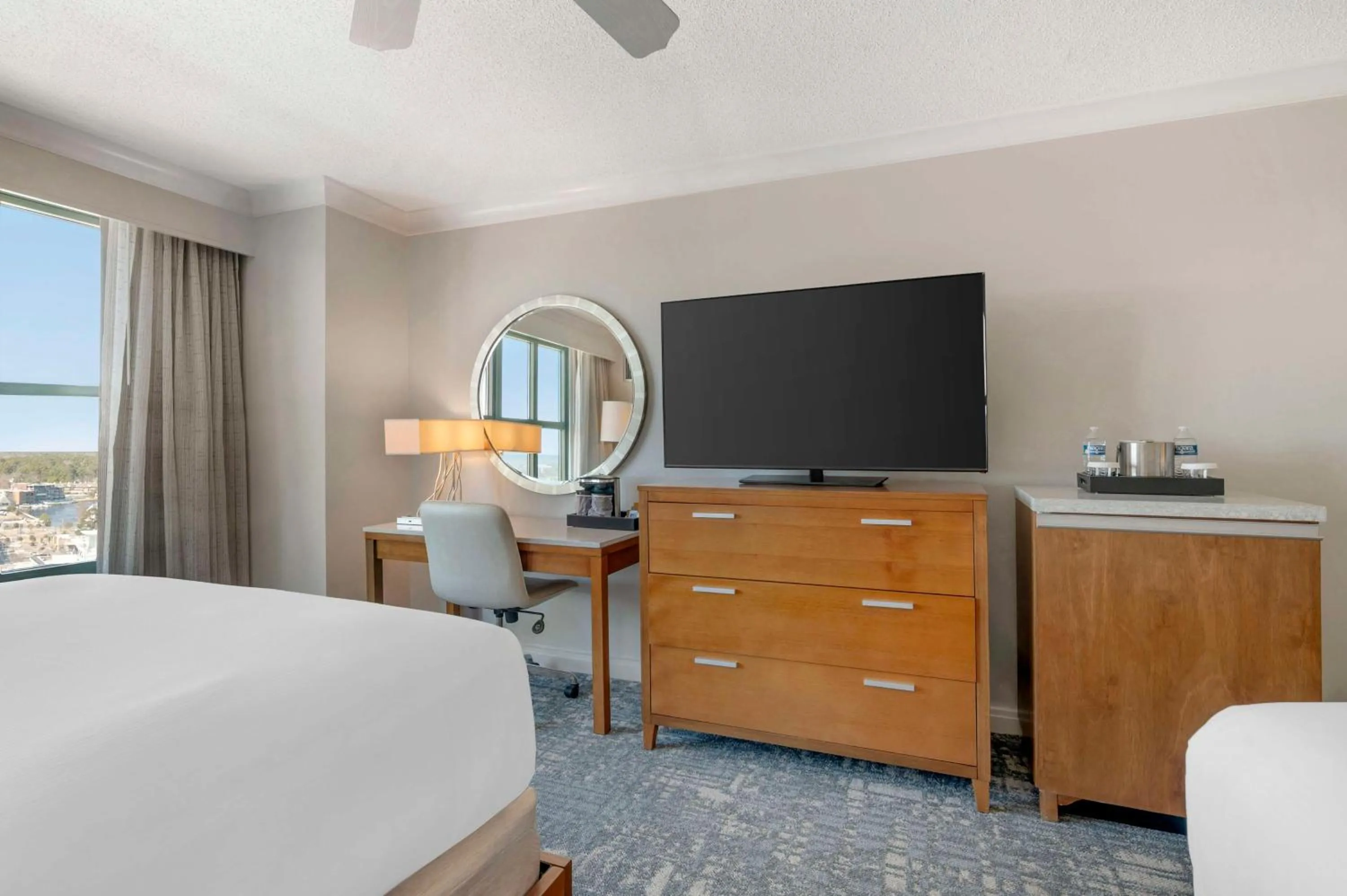 Bedroom in Hilton Virginia Beach Oceanfront