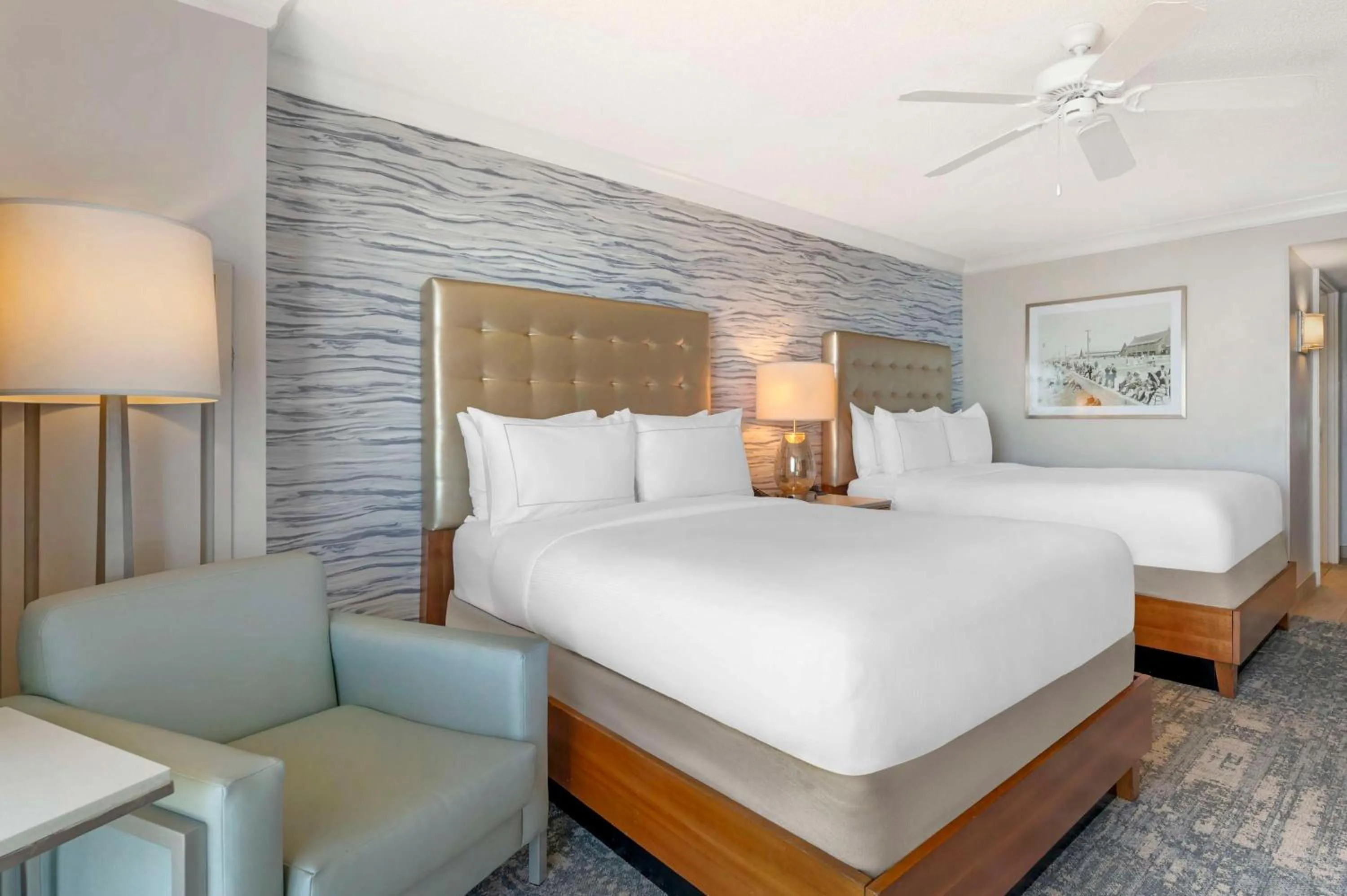 Bed in Hilton Virginia Beach Oceanfront