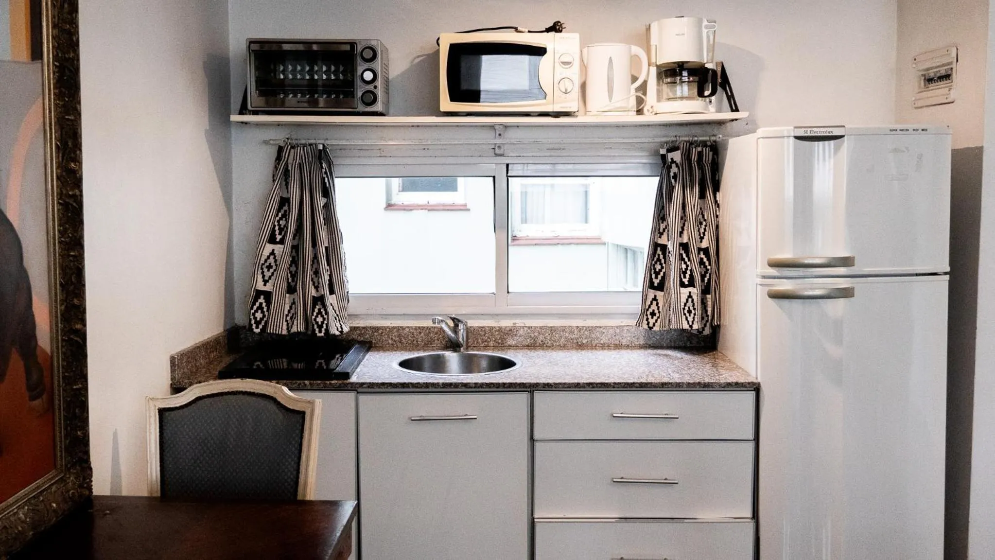 Kitchen or kitchenette in RentUp Suites - San Telmo, Moreno 820