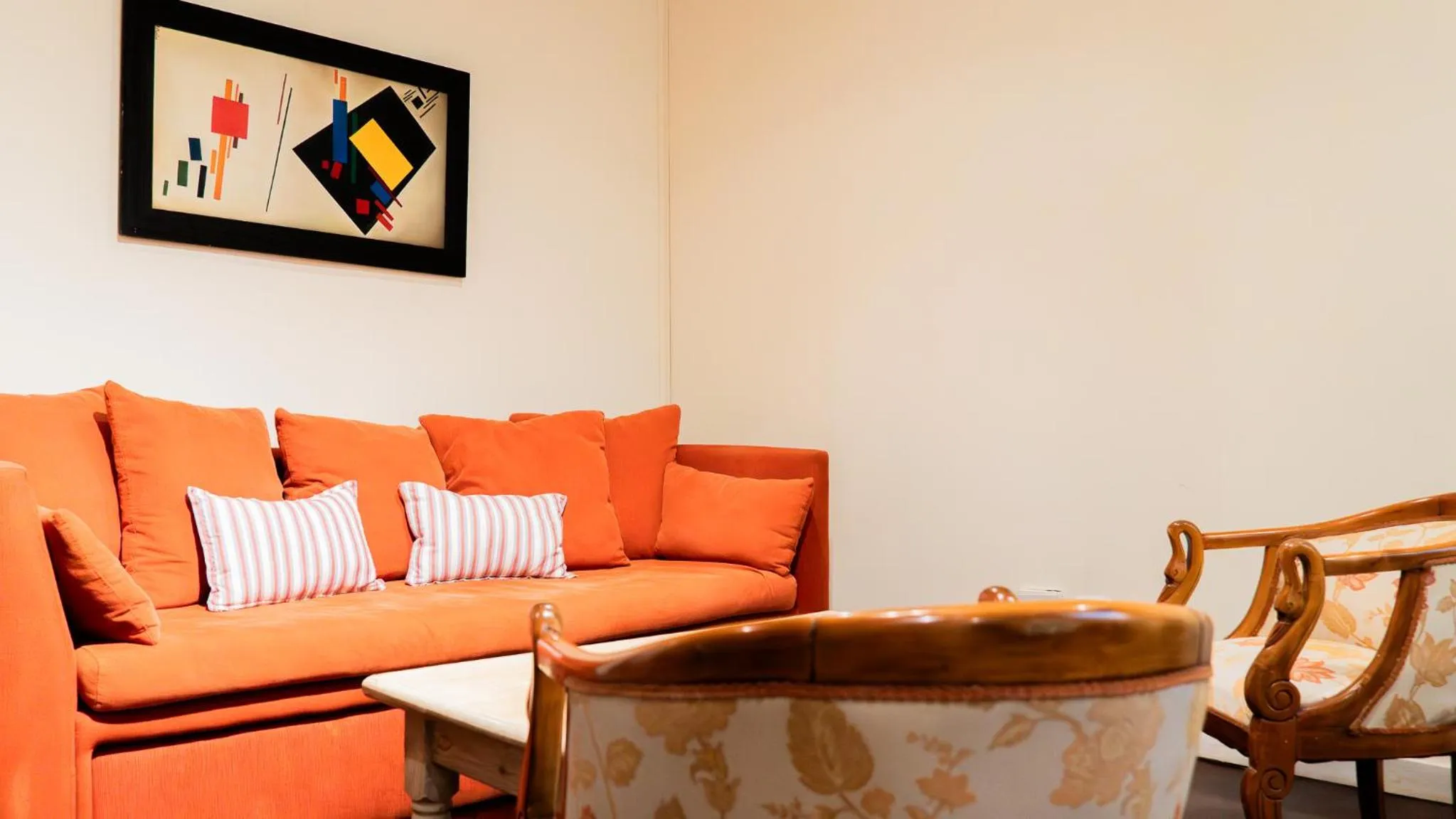 RentUp Suites - San Telmo, Moreno 820