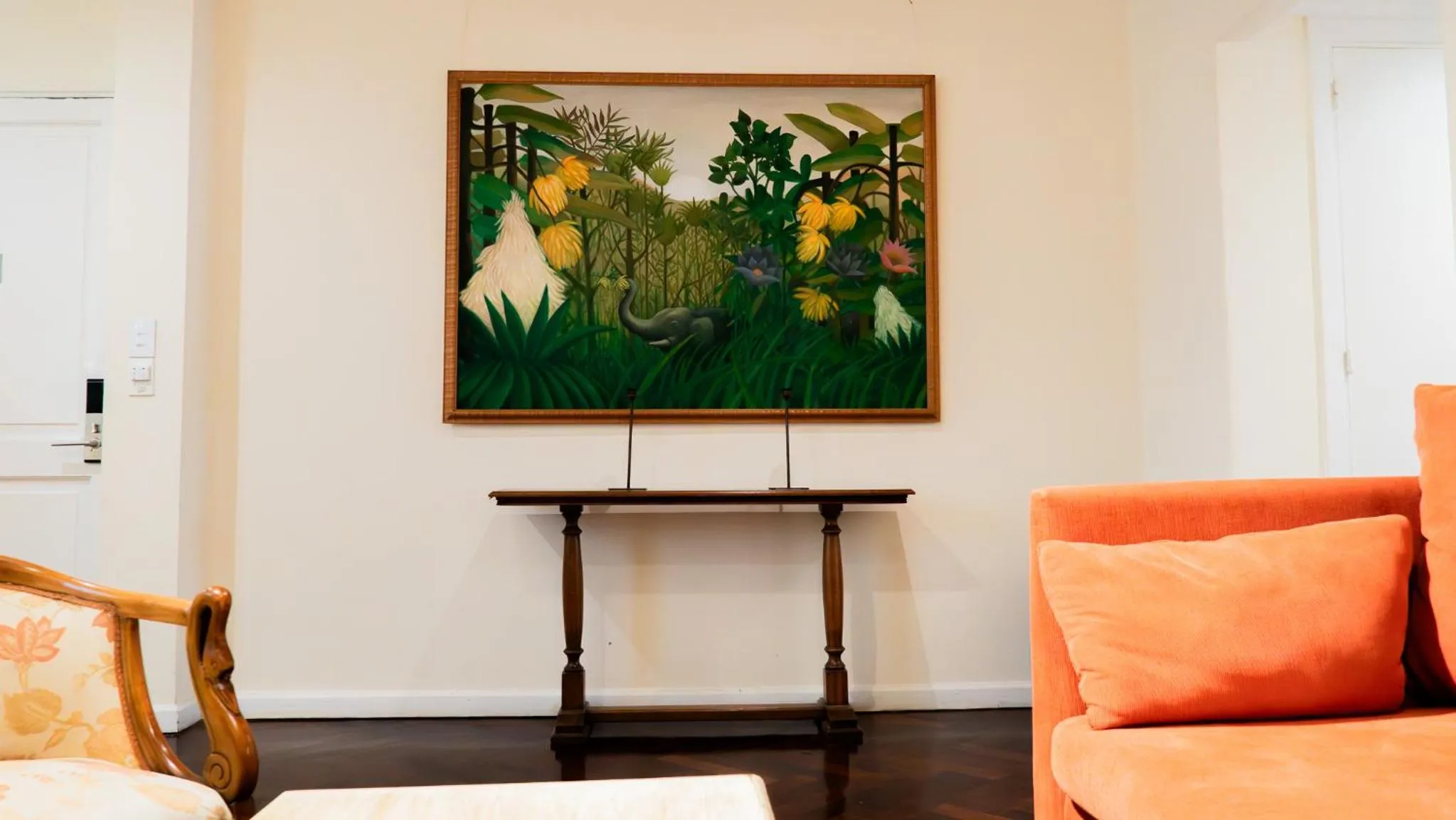 Living room in RentUp Suites - San Telmo, Moreno 820