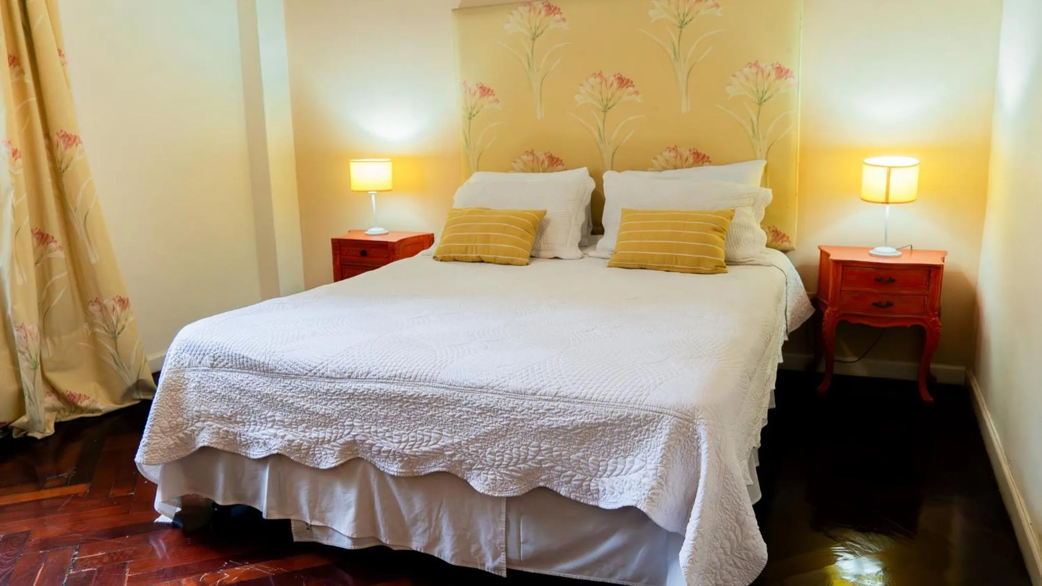 Bed in RentUp Suites - San Telmo, Moreno 820