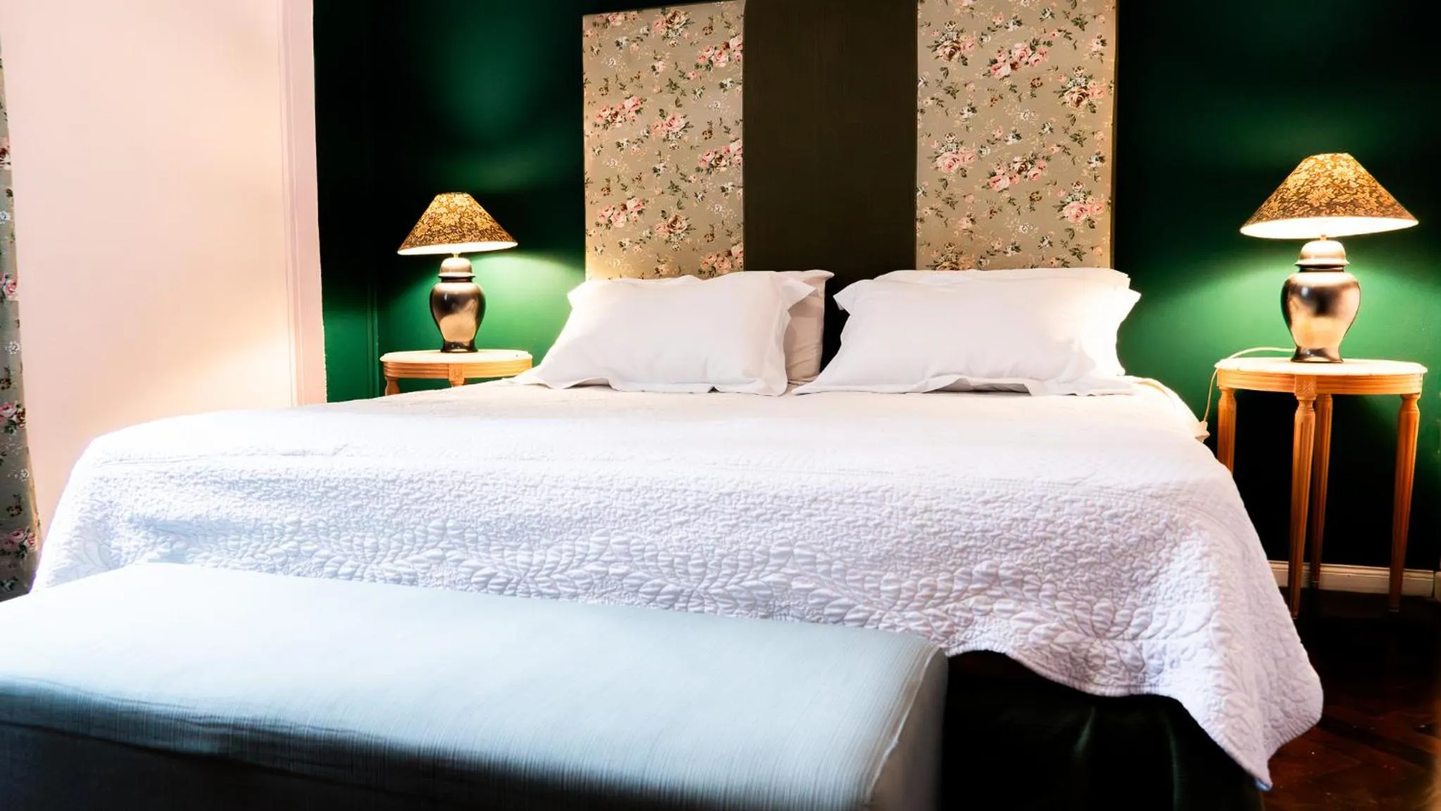 Bedroom, Bed in RentUp Suites - San Telmo, Moreno 820