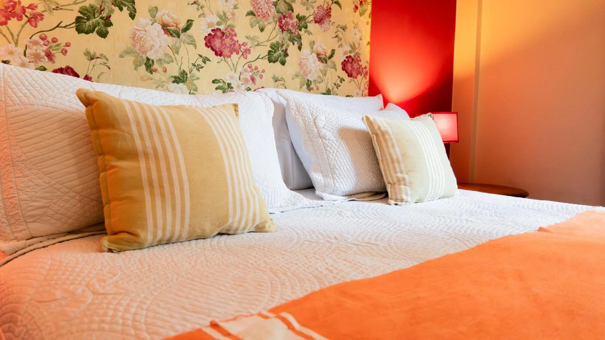 Bed in RentUp Suites - San Telmo, Moreno 820