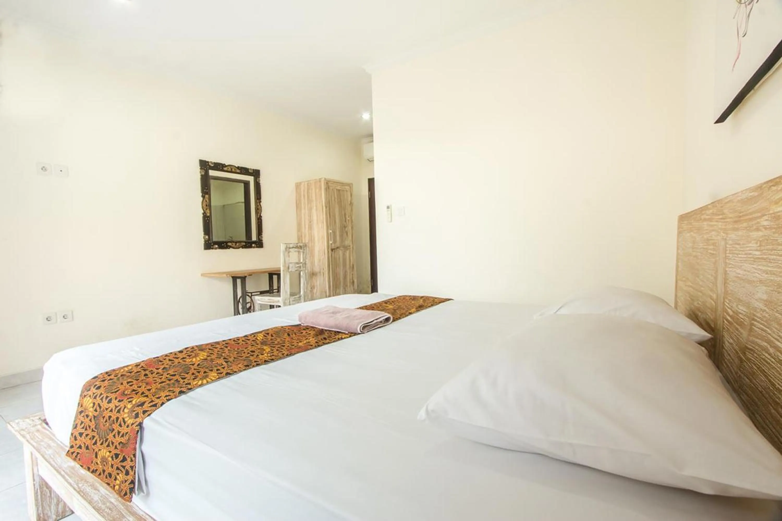 Bed in Azalea Homestay & Villa