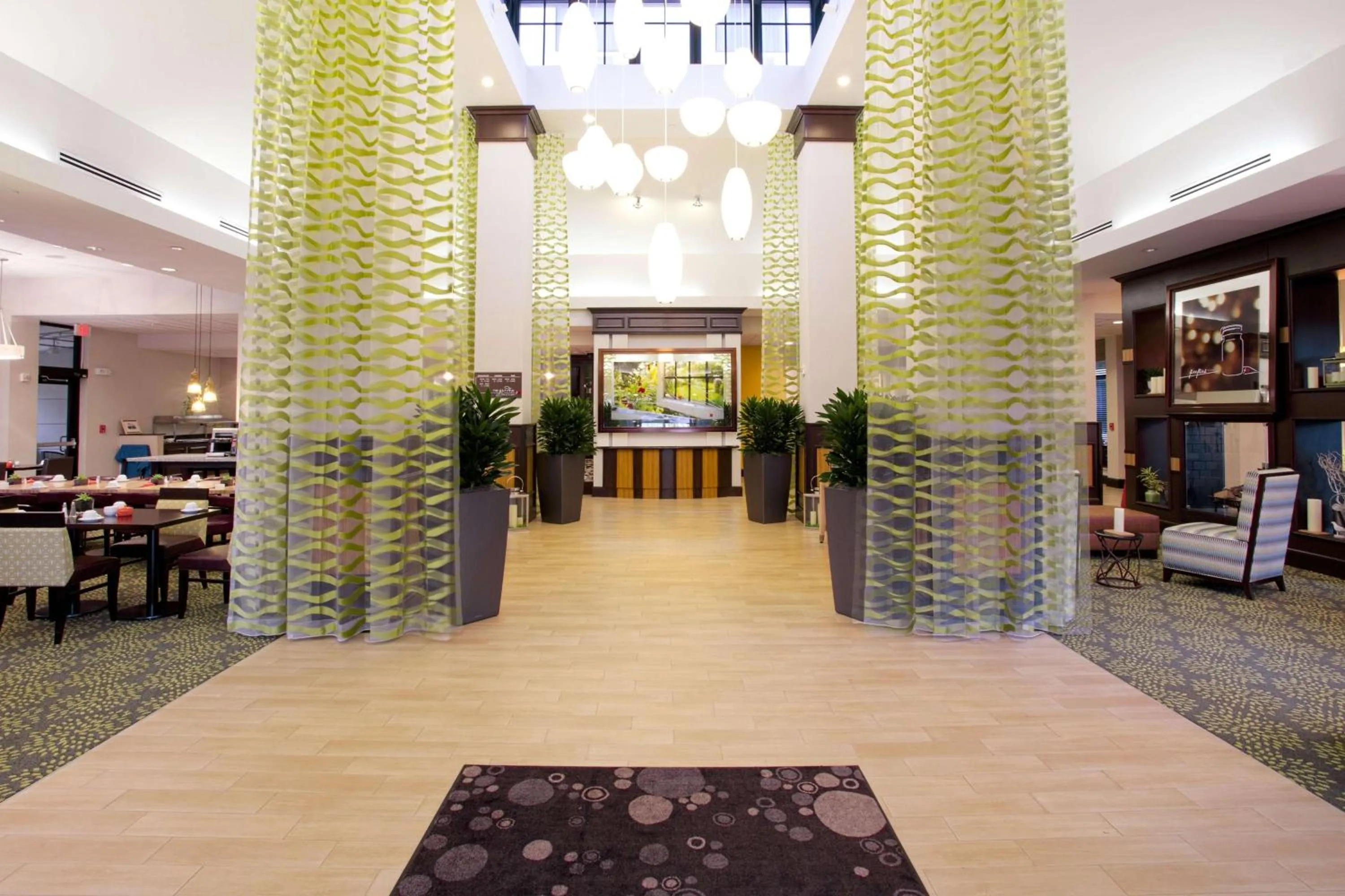Lobby or reception in Hilton Garden Inn West Palm Beach Airport