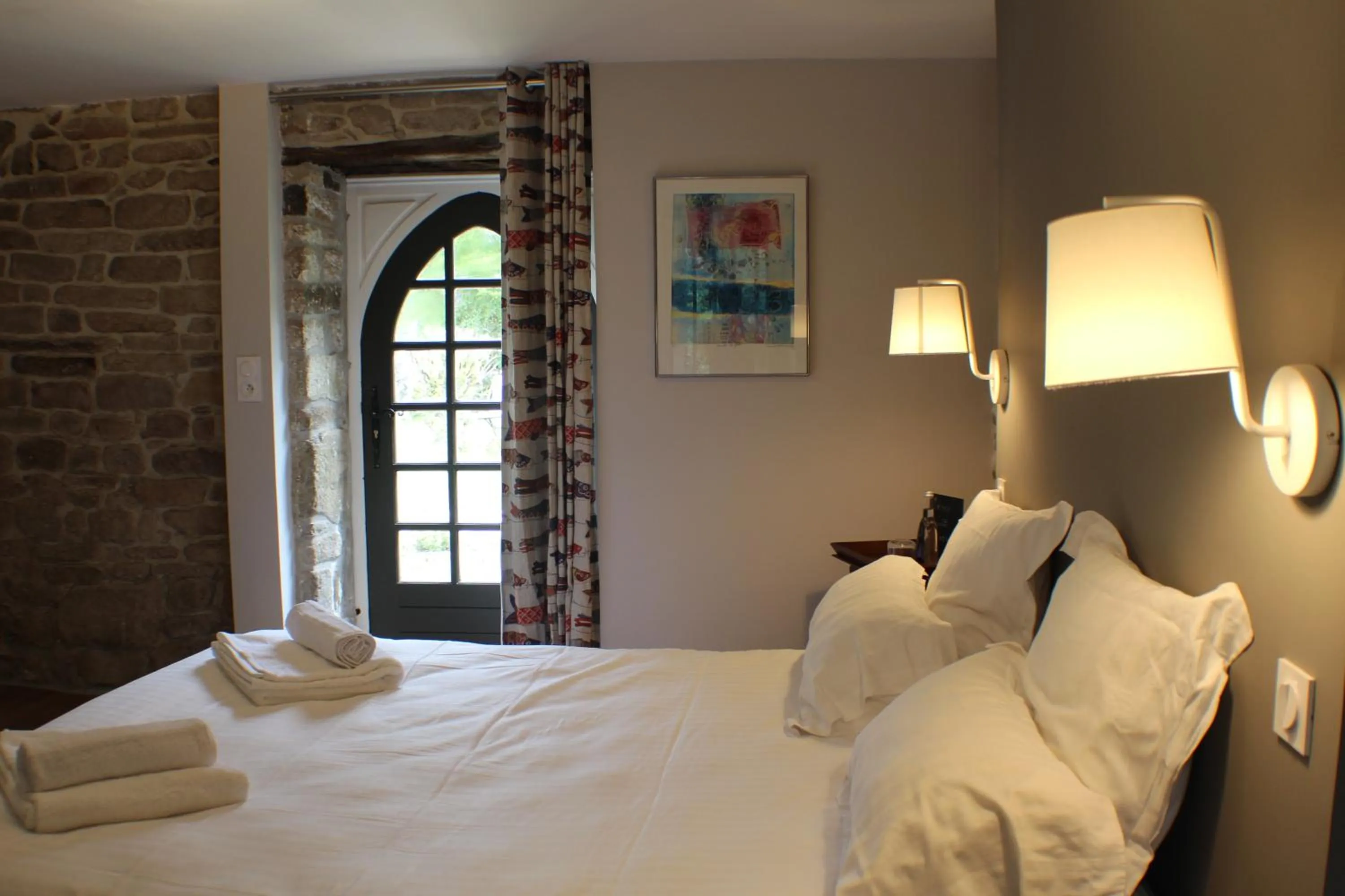 Bed in Manoir du Moustoir - Hôtel Les Empreintes