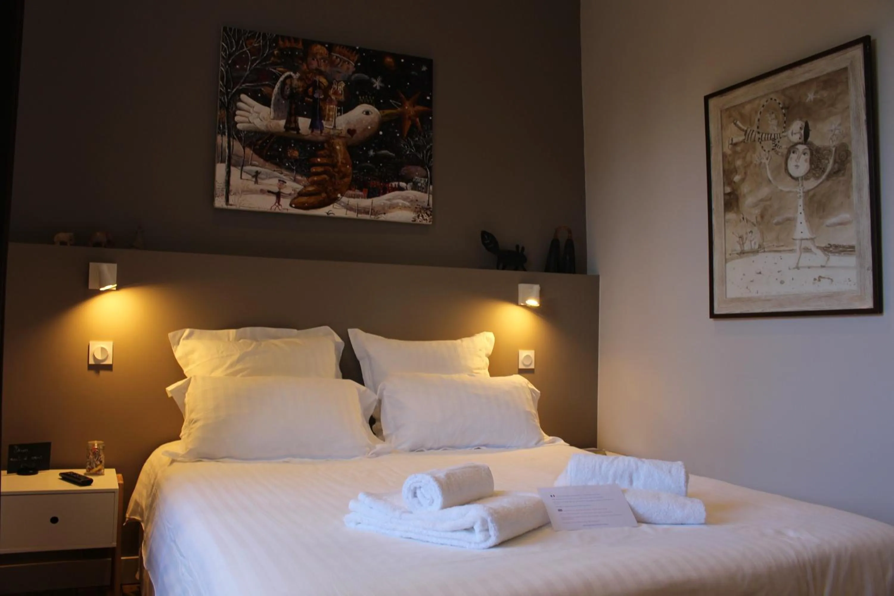 Bed in Manoir du Moustoir - Hôtel Les Empreintes