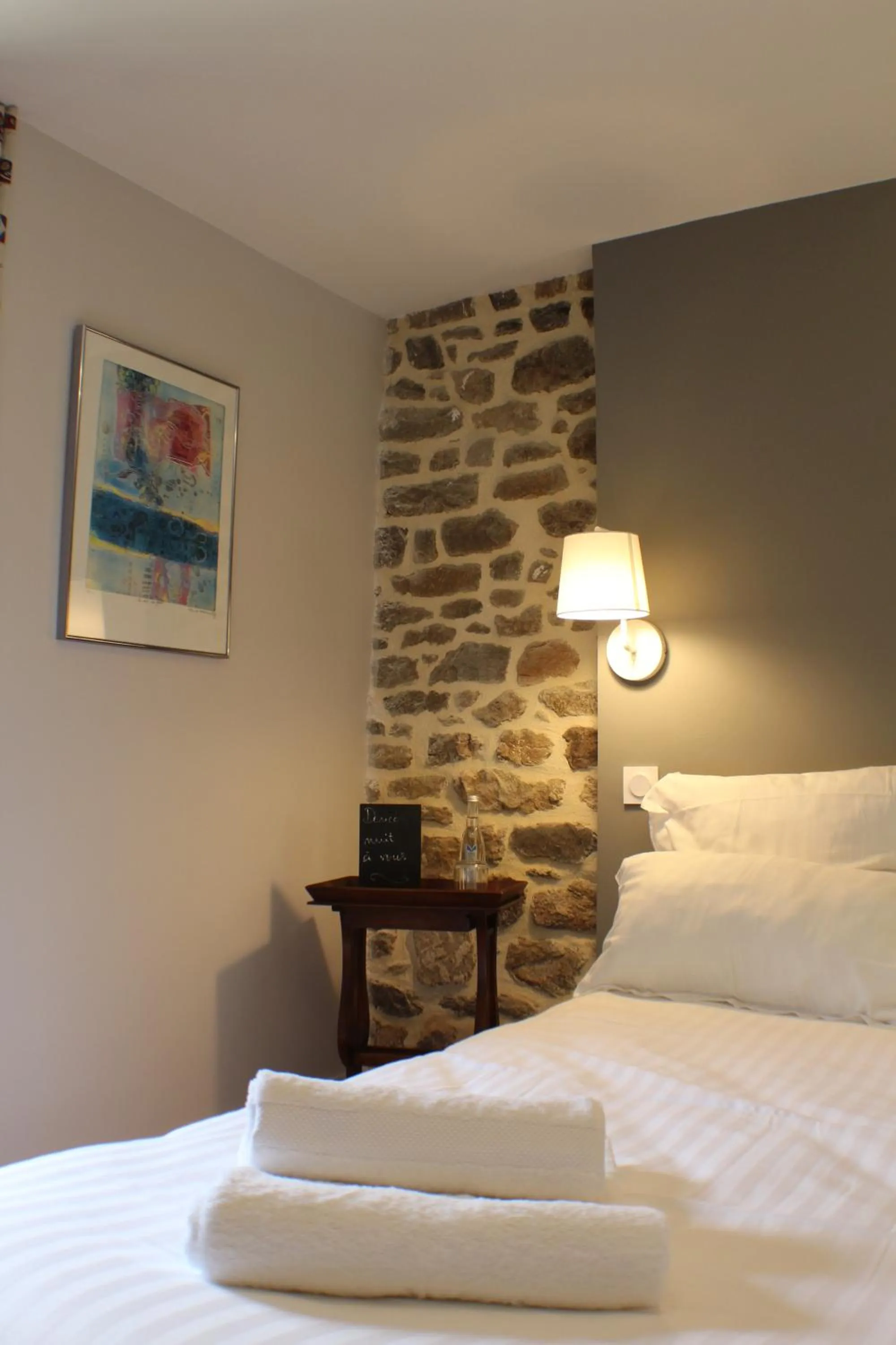 Bed in Manoir du Moustoir - Hôtel Les Empreintes