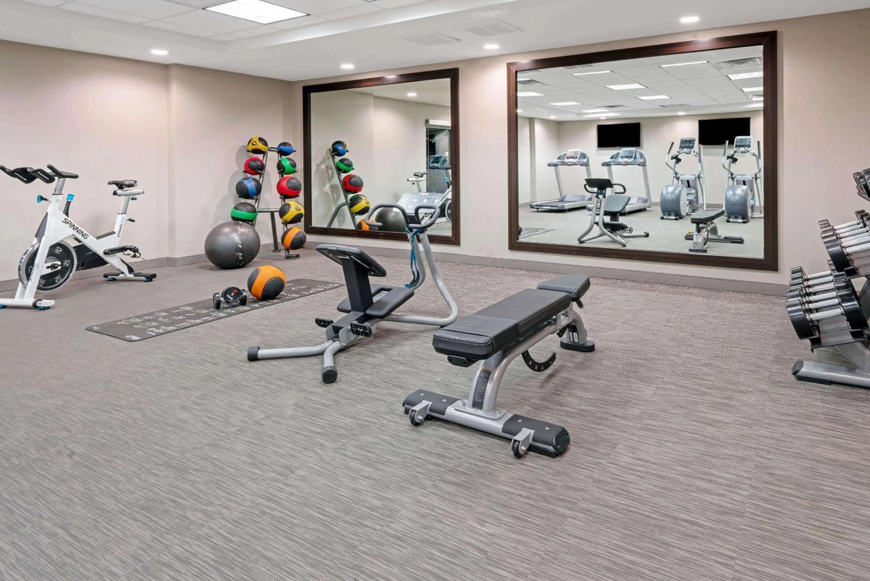 Fitness centre/facilities in La Quinta by Wyndham Orem University Pwy Provo