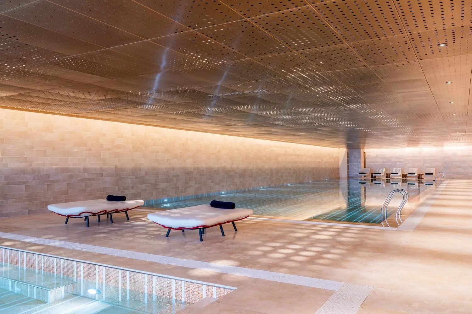 Swimming Pool in Pullman Baotou