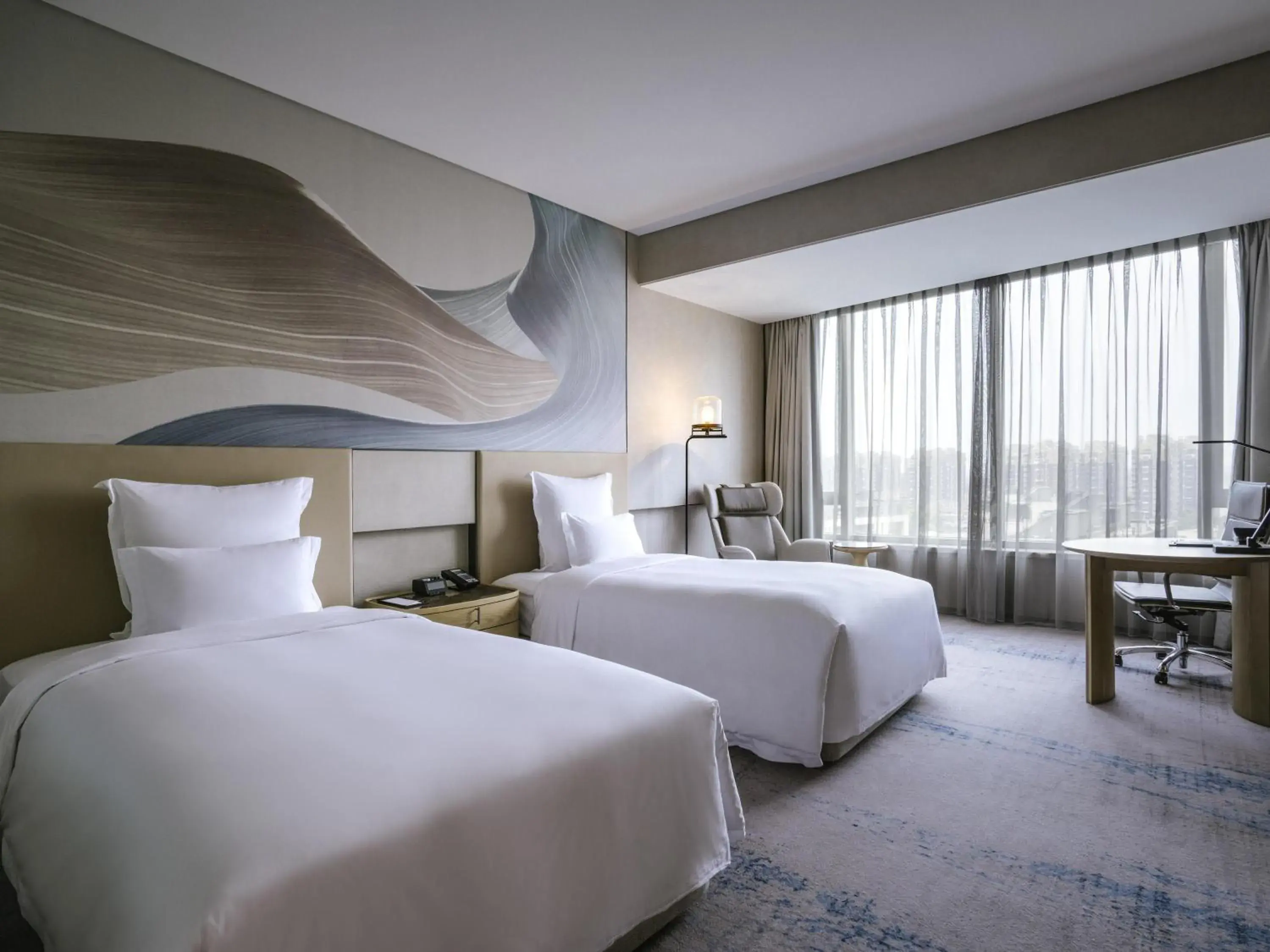 Deluxe Twin Room with City View - High Floor in Pullman Shanghai Qingpu Excellence Deluxe Twin Room with City View - High Floor in Pullman Shanghai Qingpu Excellence