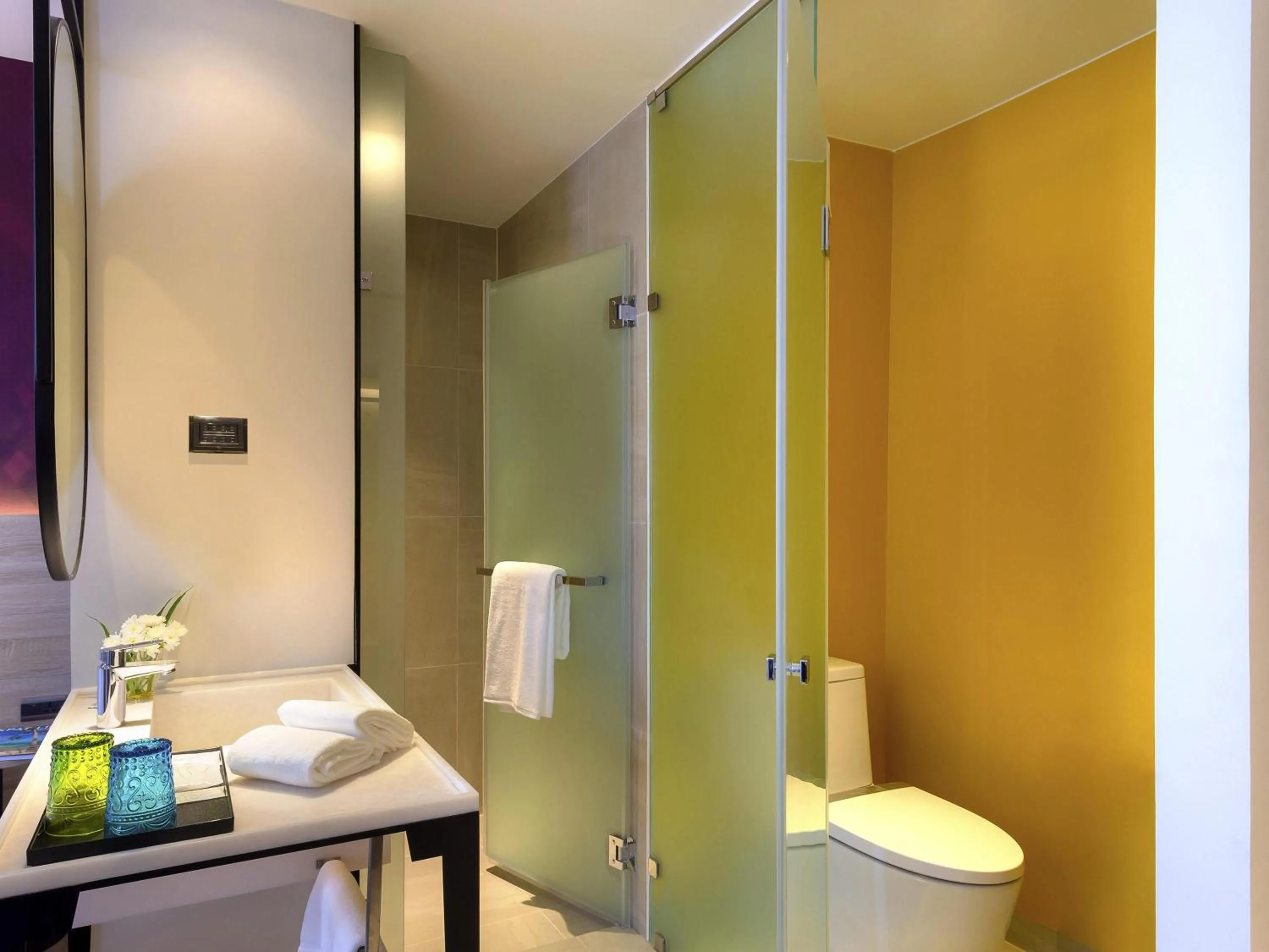 Bedroom in ibis Styles Bangkok Ratchada