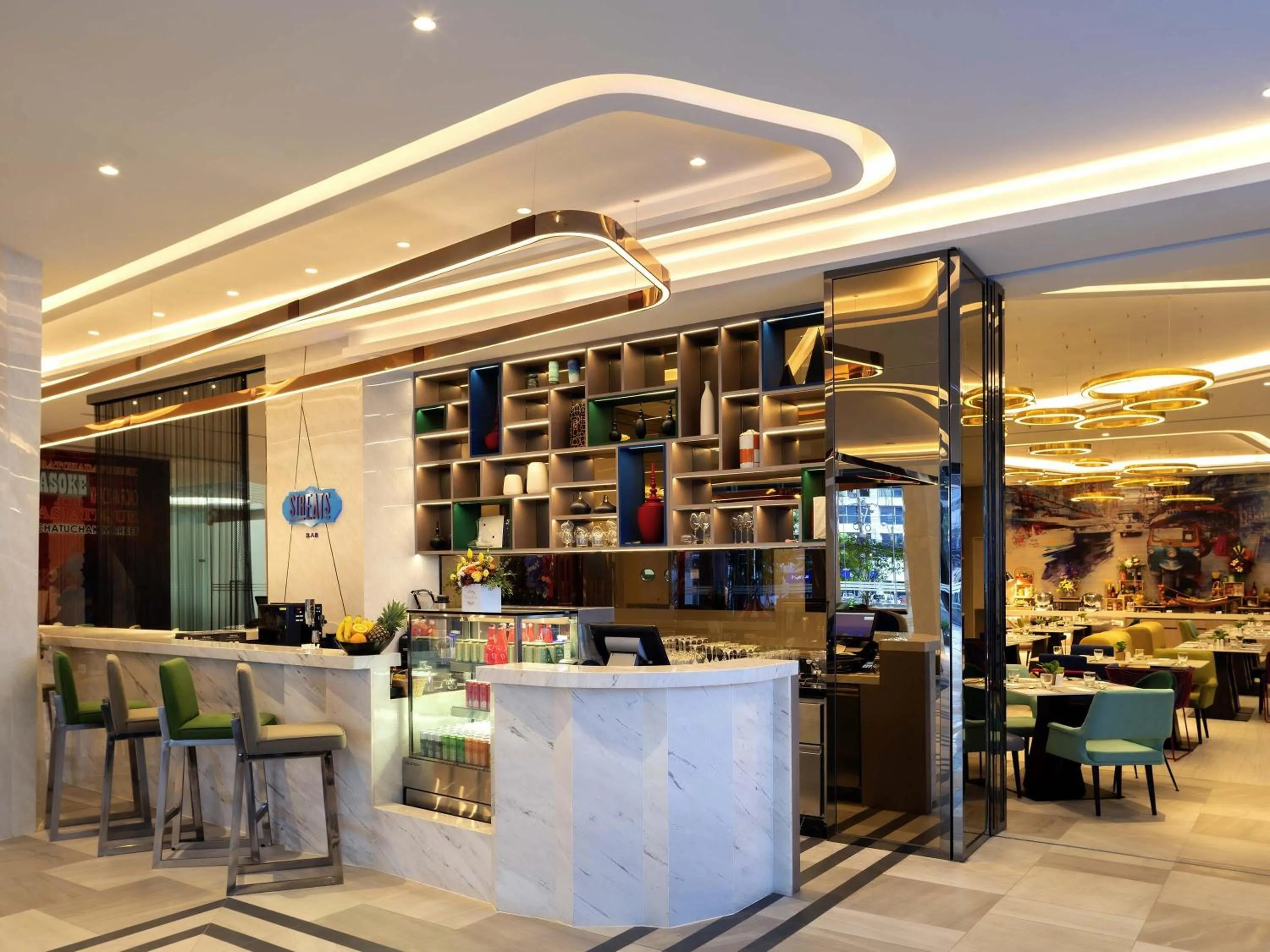 Lounge or bar in ibis Styles Bangkok Ratchada