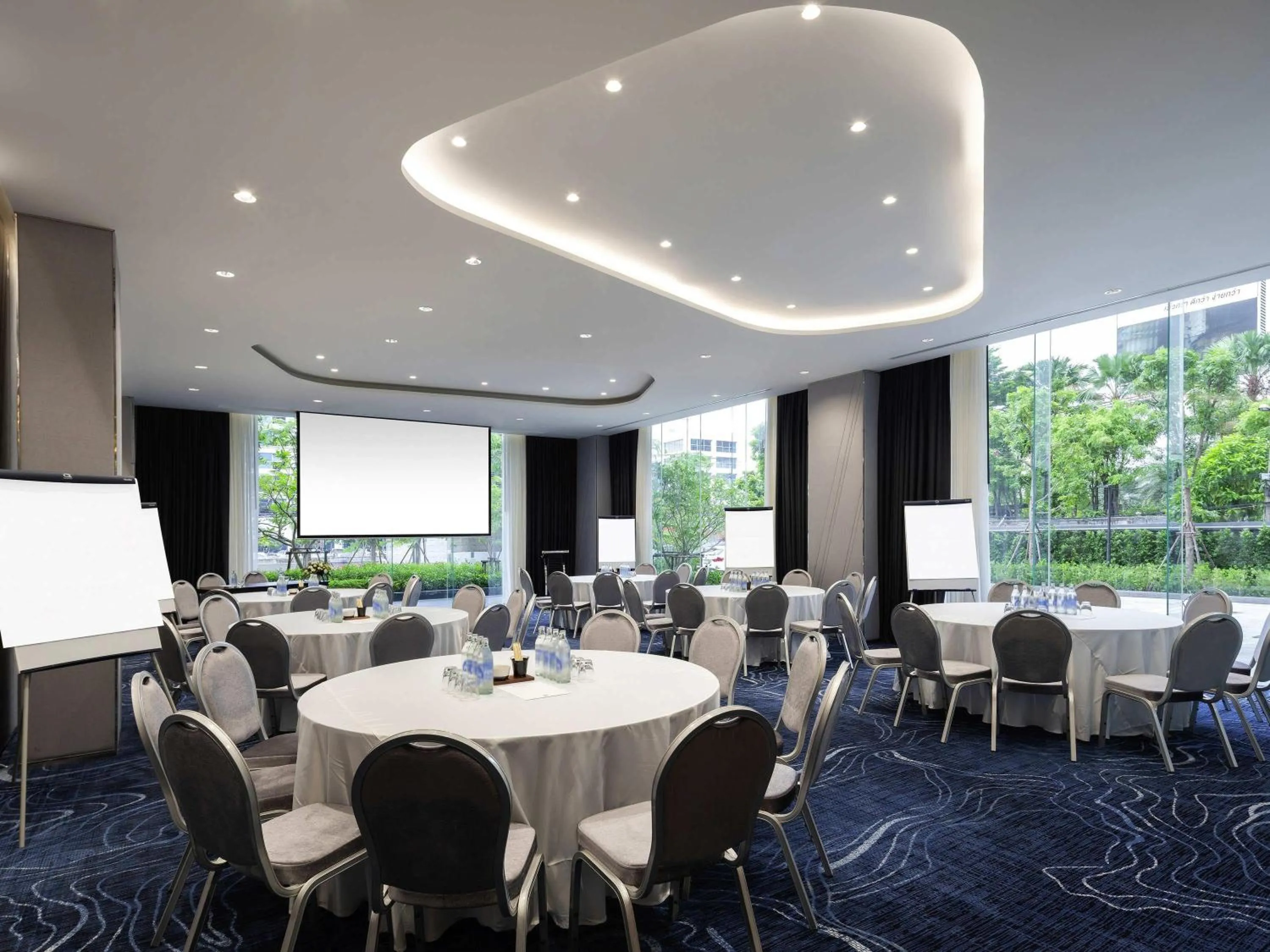 Meeting/conference room in ibis Styles Bangkok Ratchada
