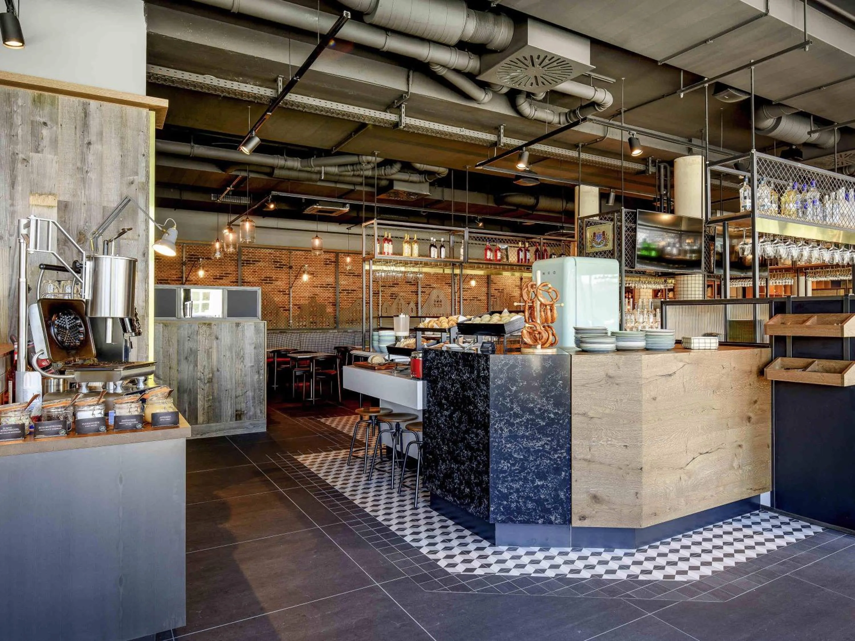 Breakfast in ibis Landshut City