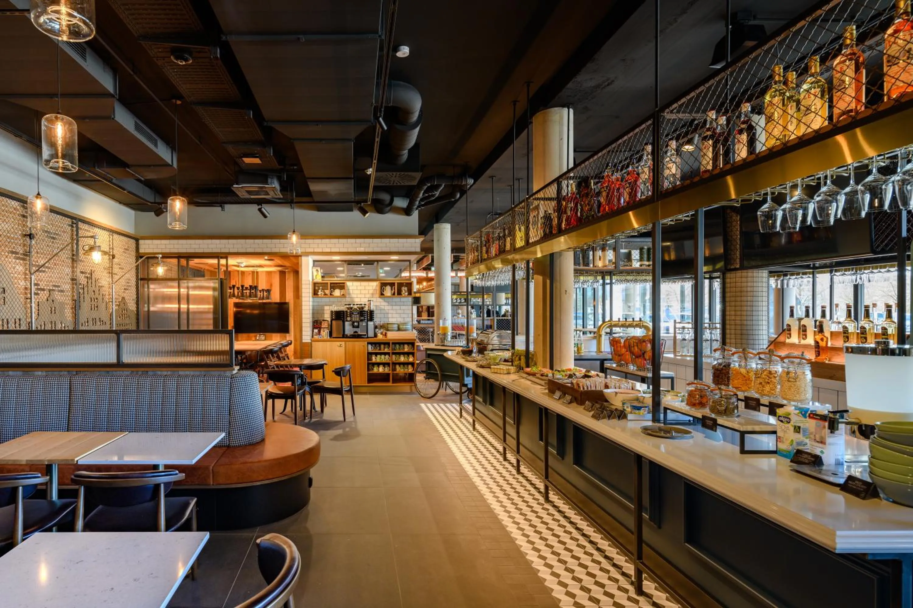 Buffet breakfast in ibis Landshut City