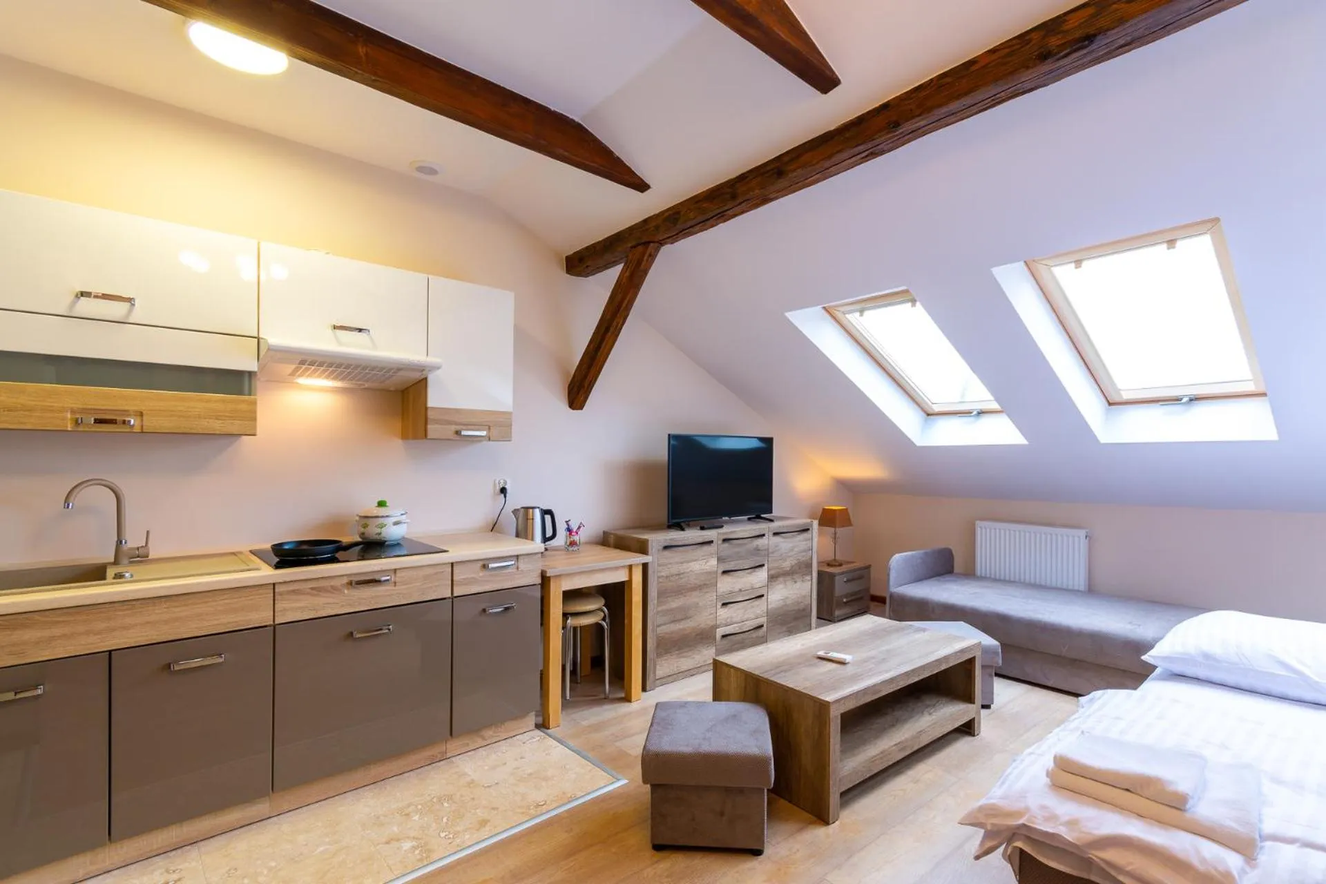 Kitchen or kitchenette in Apartamenty Galicja