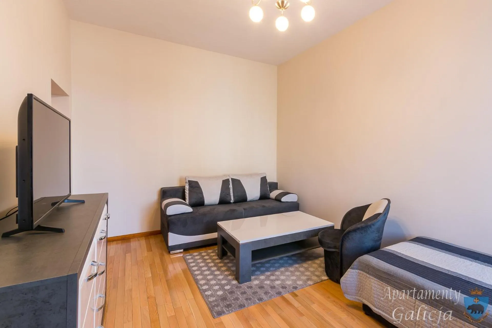 Photo of the whole room in Apartamenty Galicja