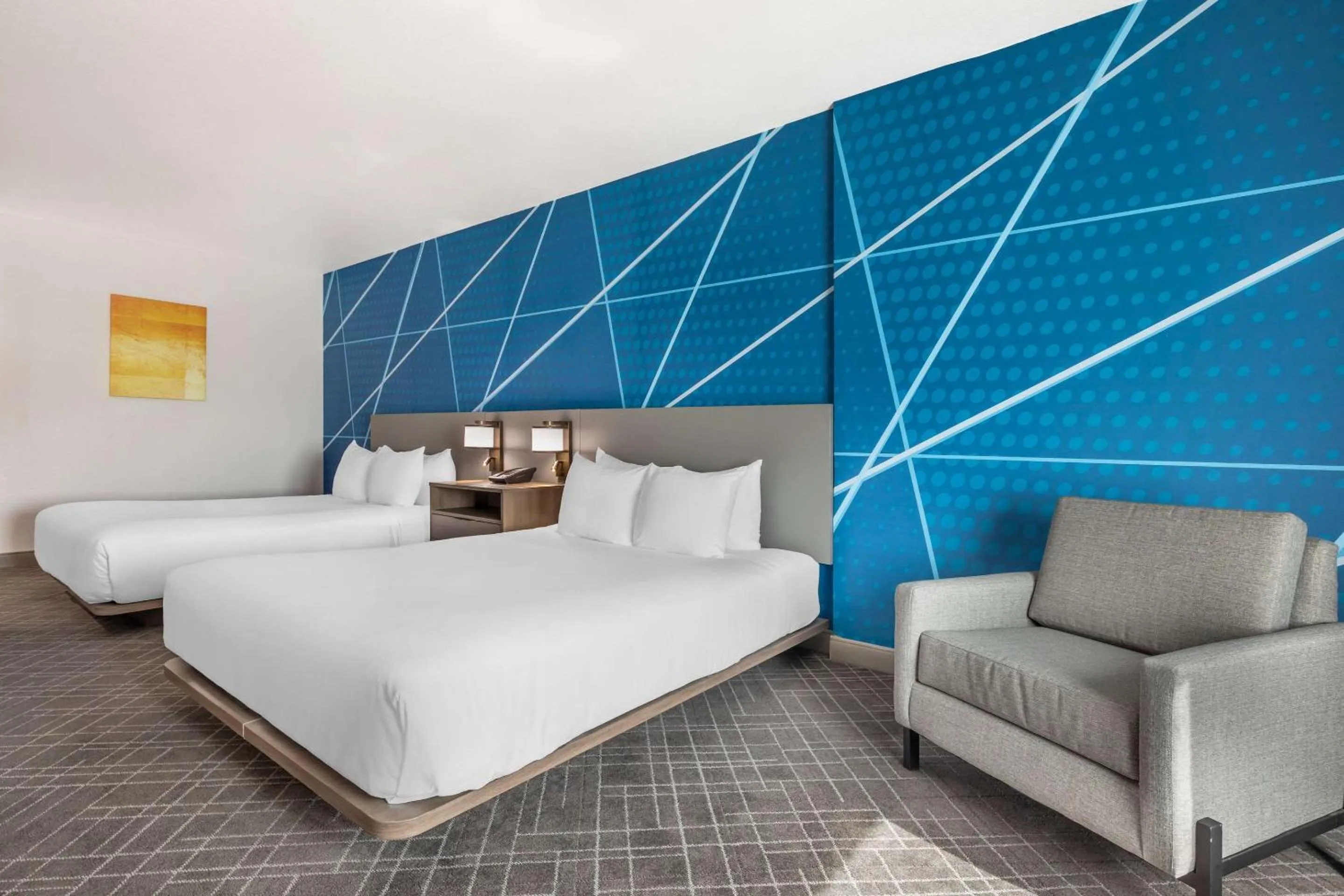 Bedroom, Bed in Wingate By Wyndham Frisco