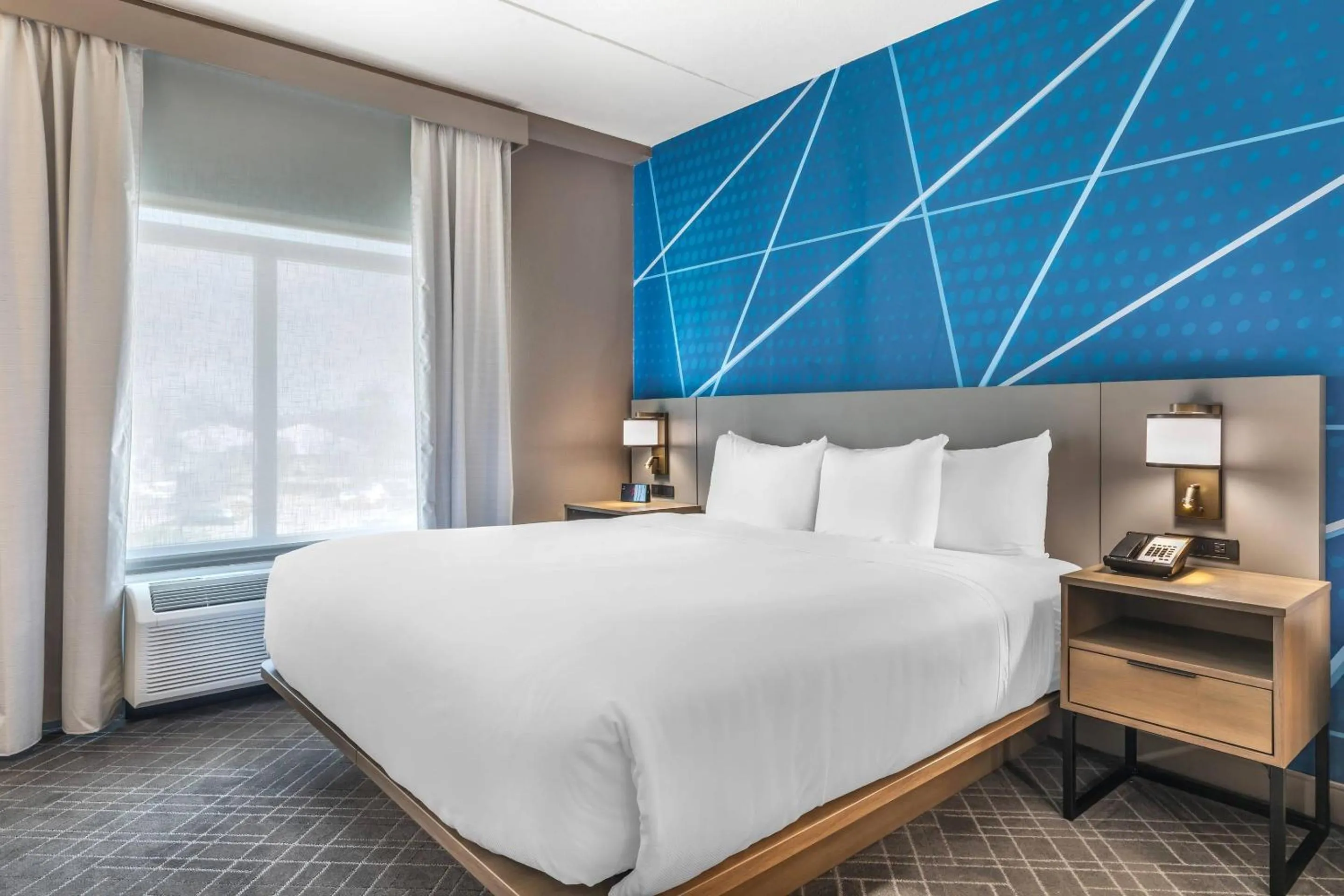 Bedroom, Bed in Comfort Inn & Suites Frisco East - McKinney