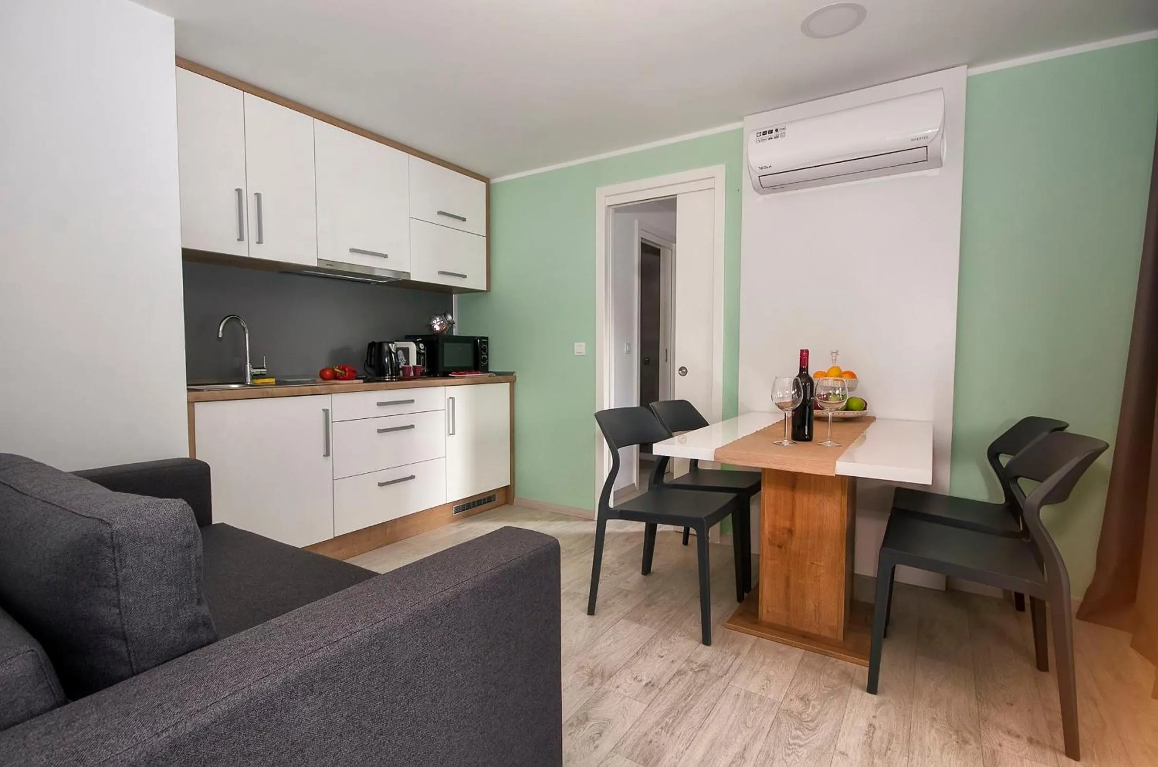 Kitchen or kitchenette in Mobile Homes Camping Plitvice