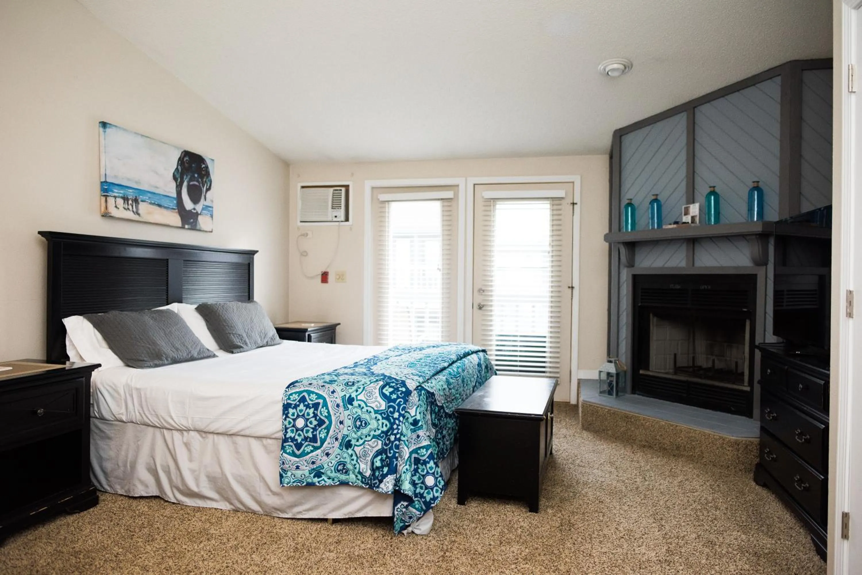 Bed in Caribbean Club Resort